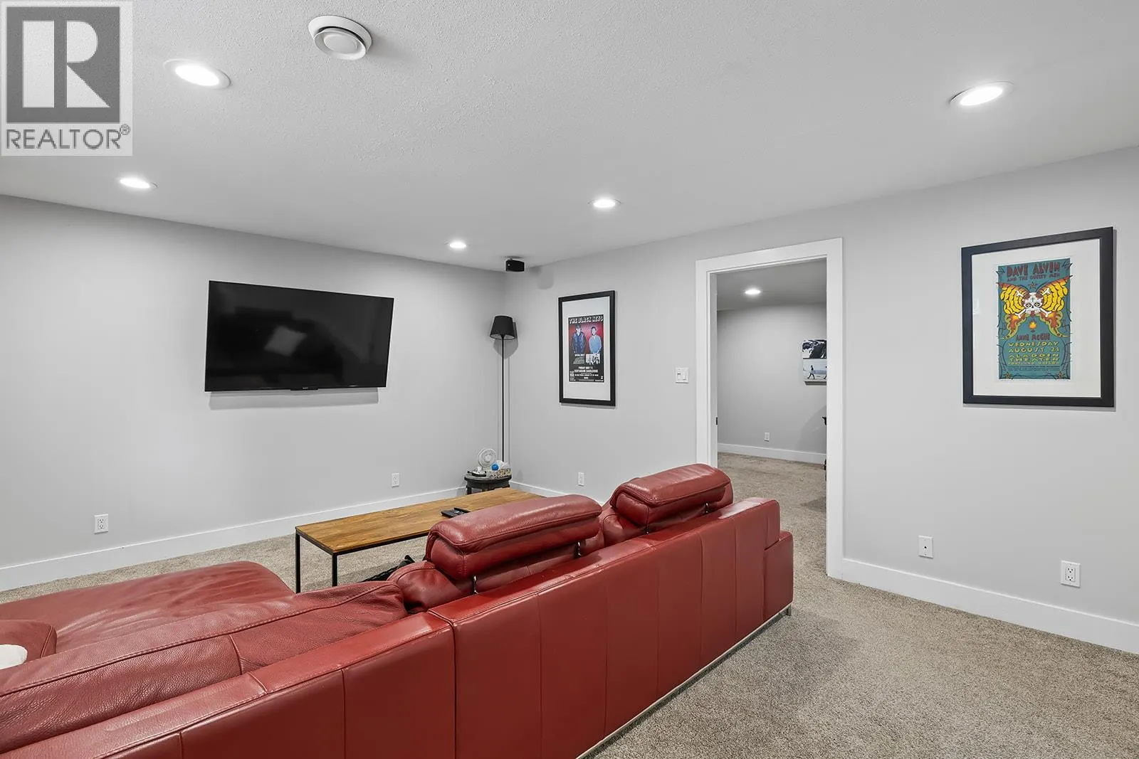 1687 Spruceglen Drive