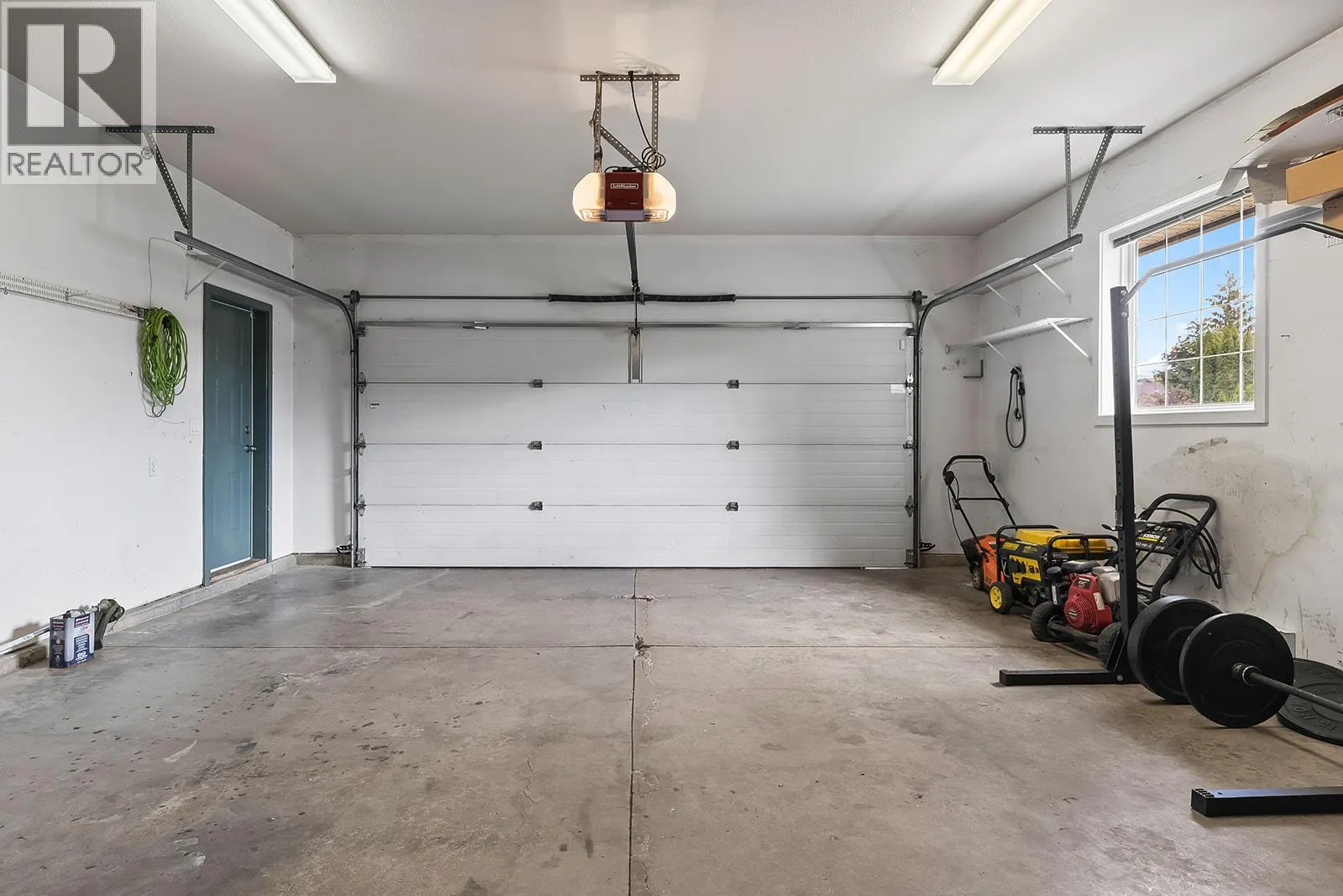 1687 Spruceglen Drive
