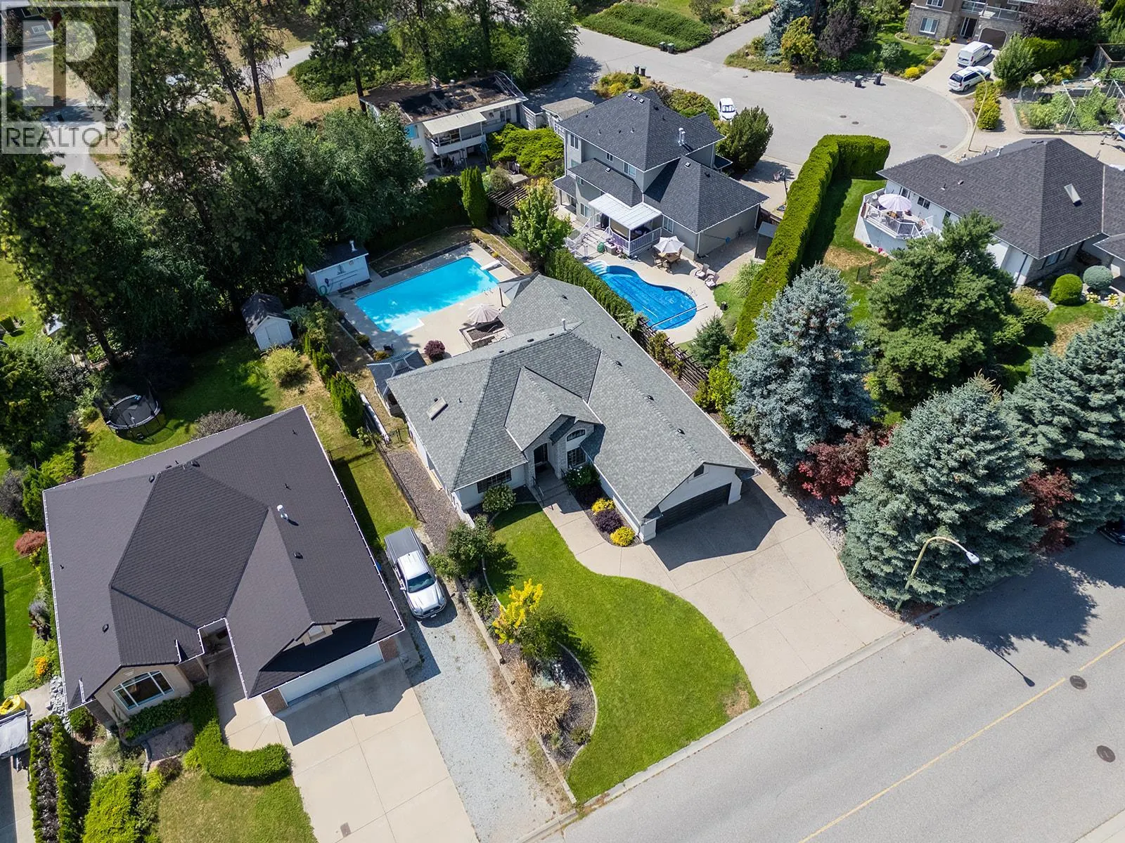 1687 Spruceglen Drive