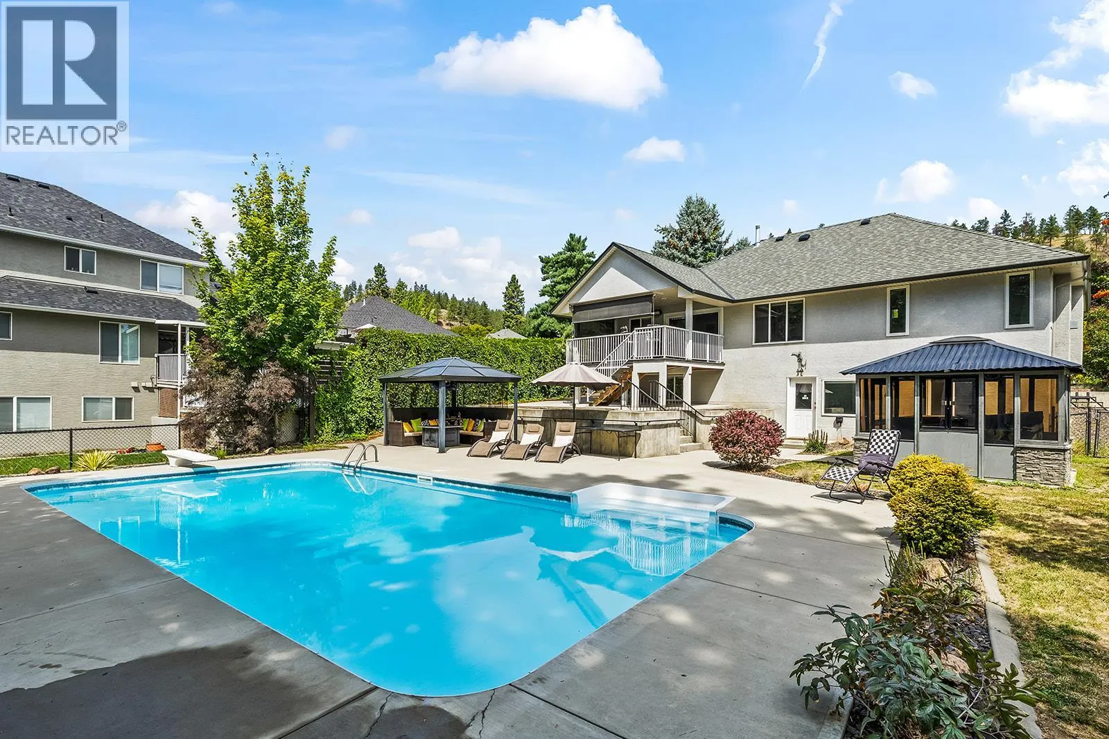 1687 Spruceglen Drive