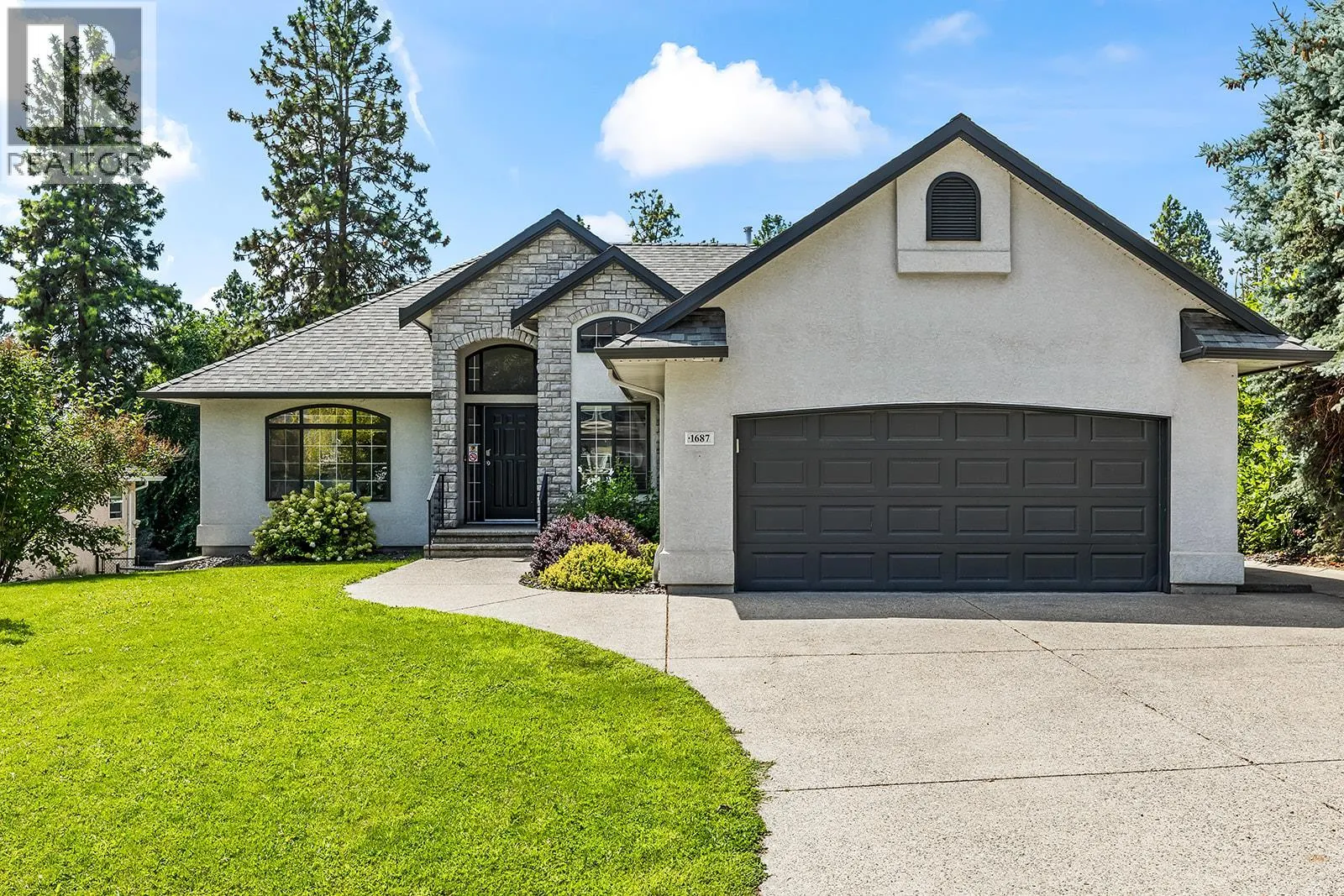 1687 Spruceglen Drive