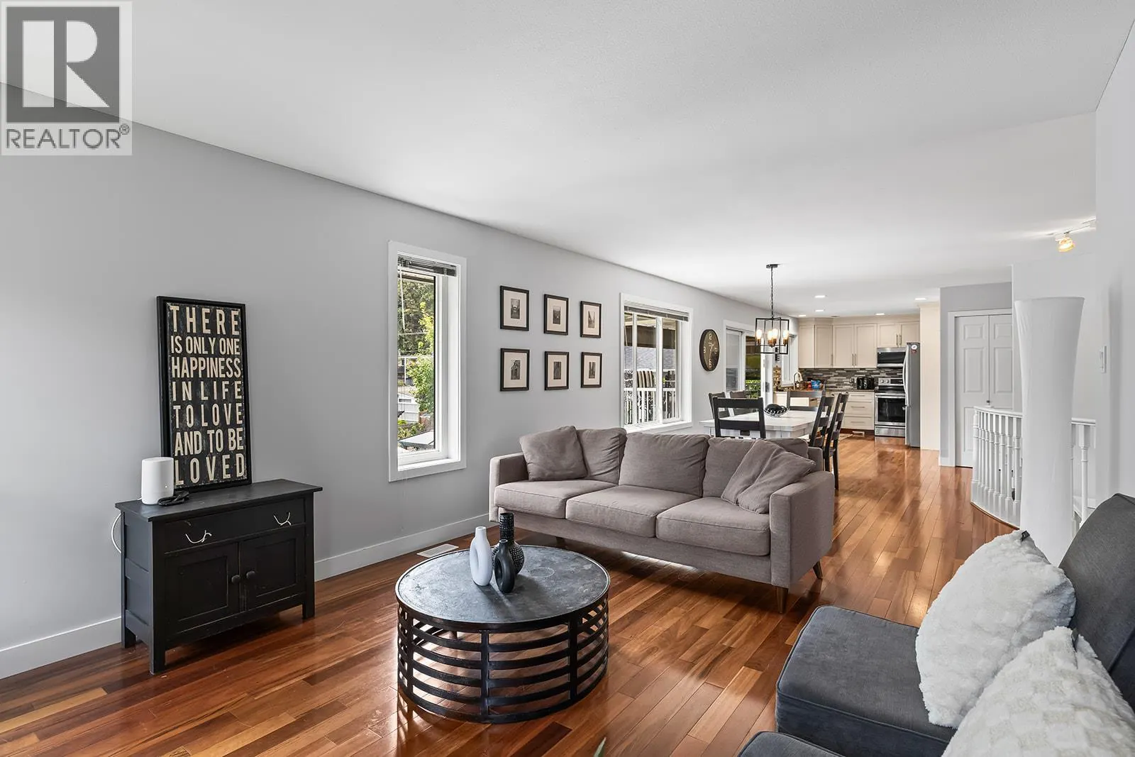 1687 Spruceglen Drive