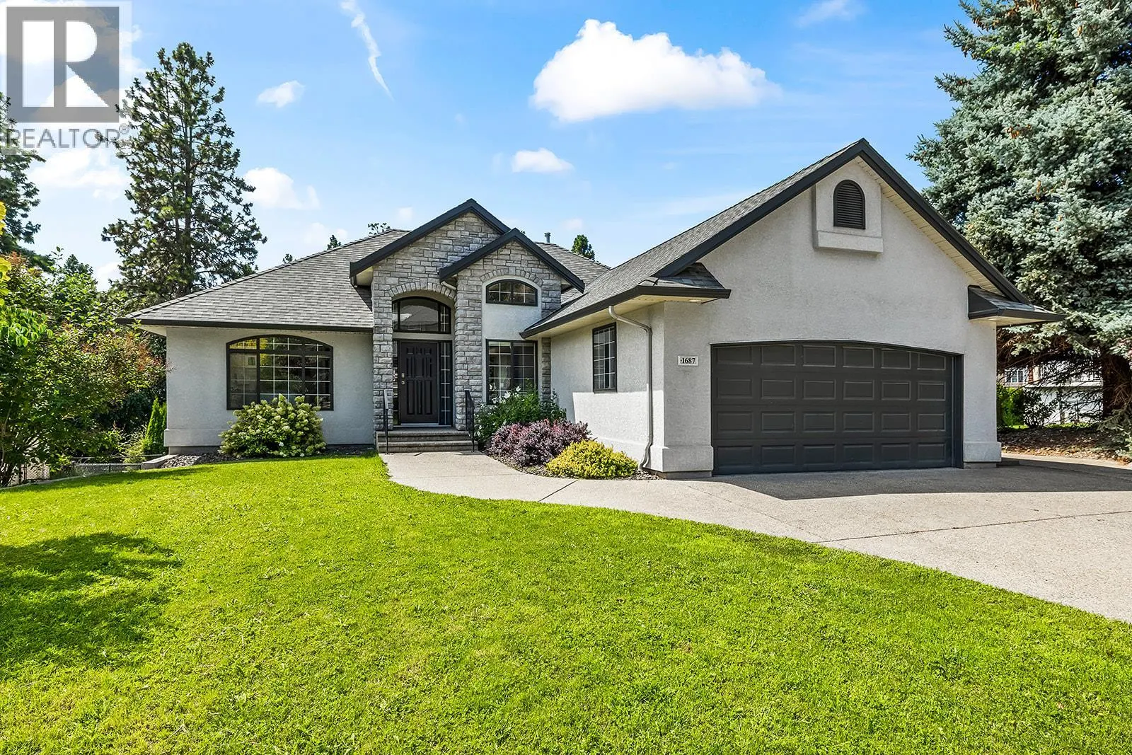 1687 Spruceglen Drive