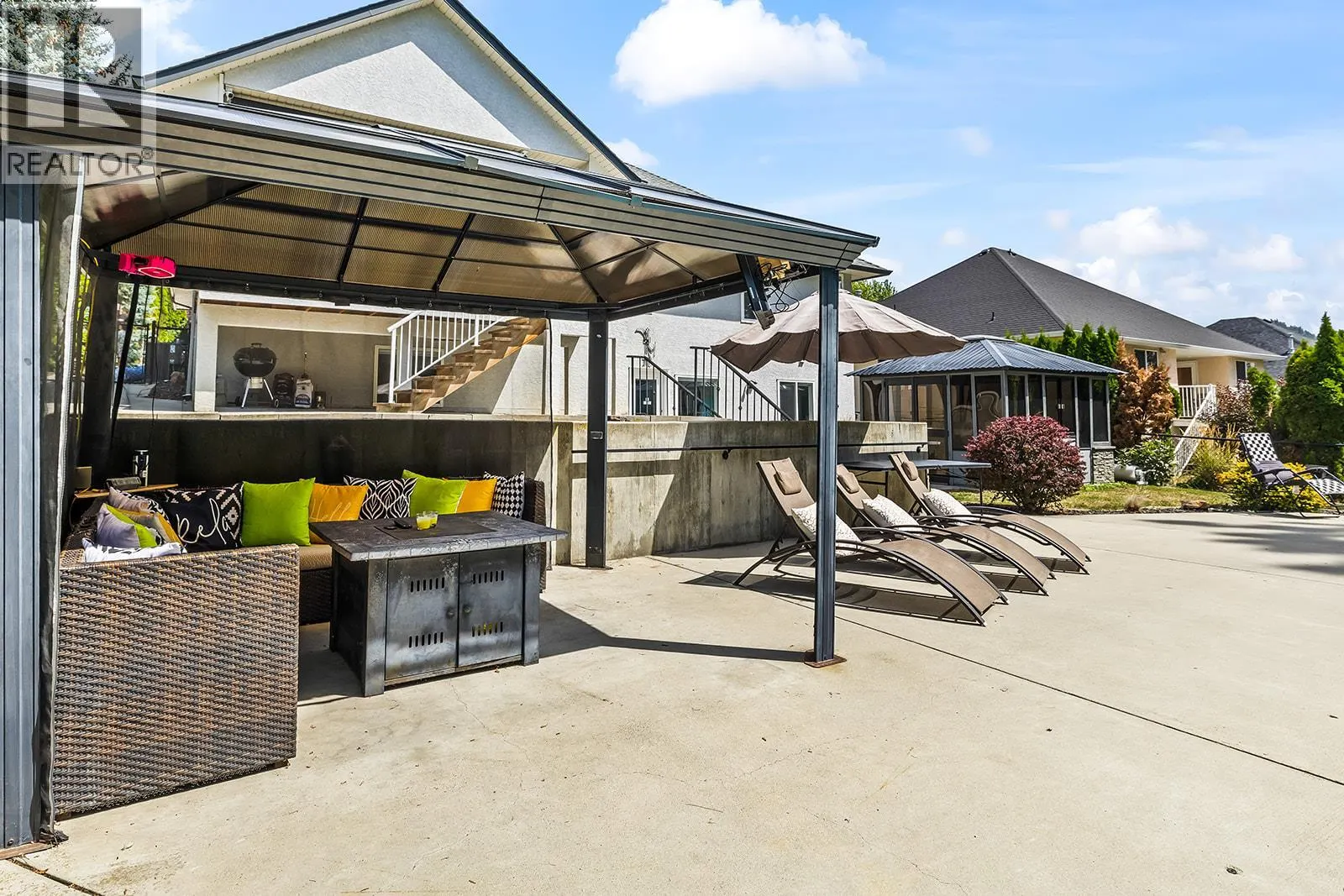 1687 Spruceglen Drive