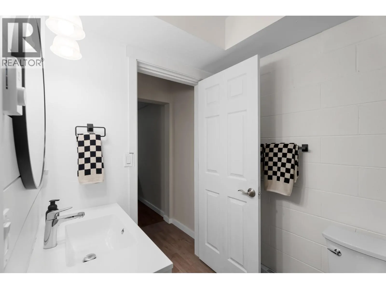 2802 Henstridge Road Unit# 2