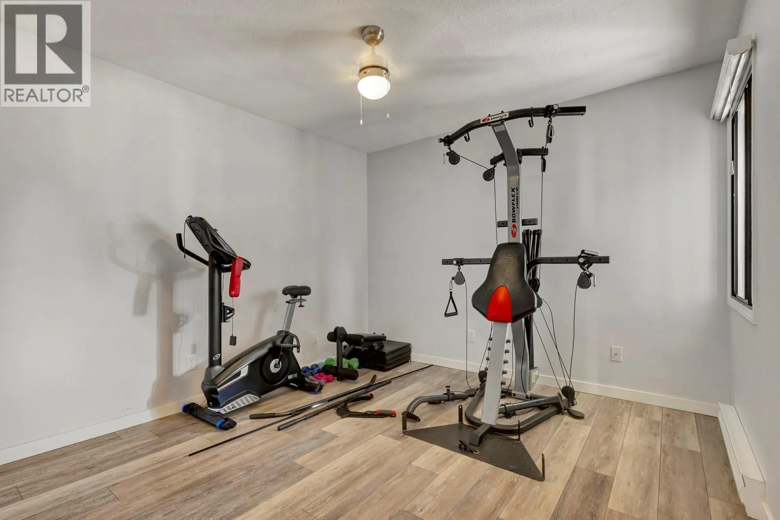 1765 Leckie Road Unit# 115