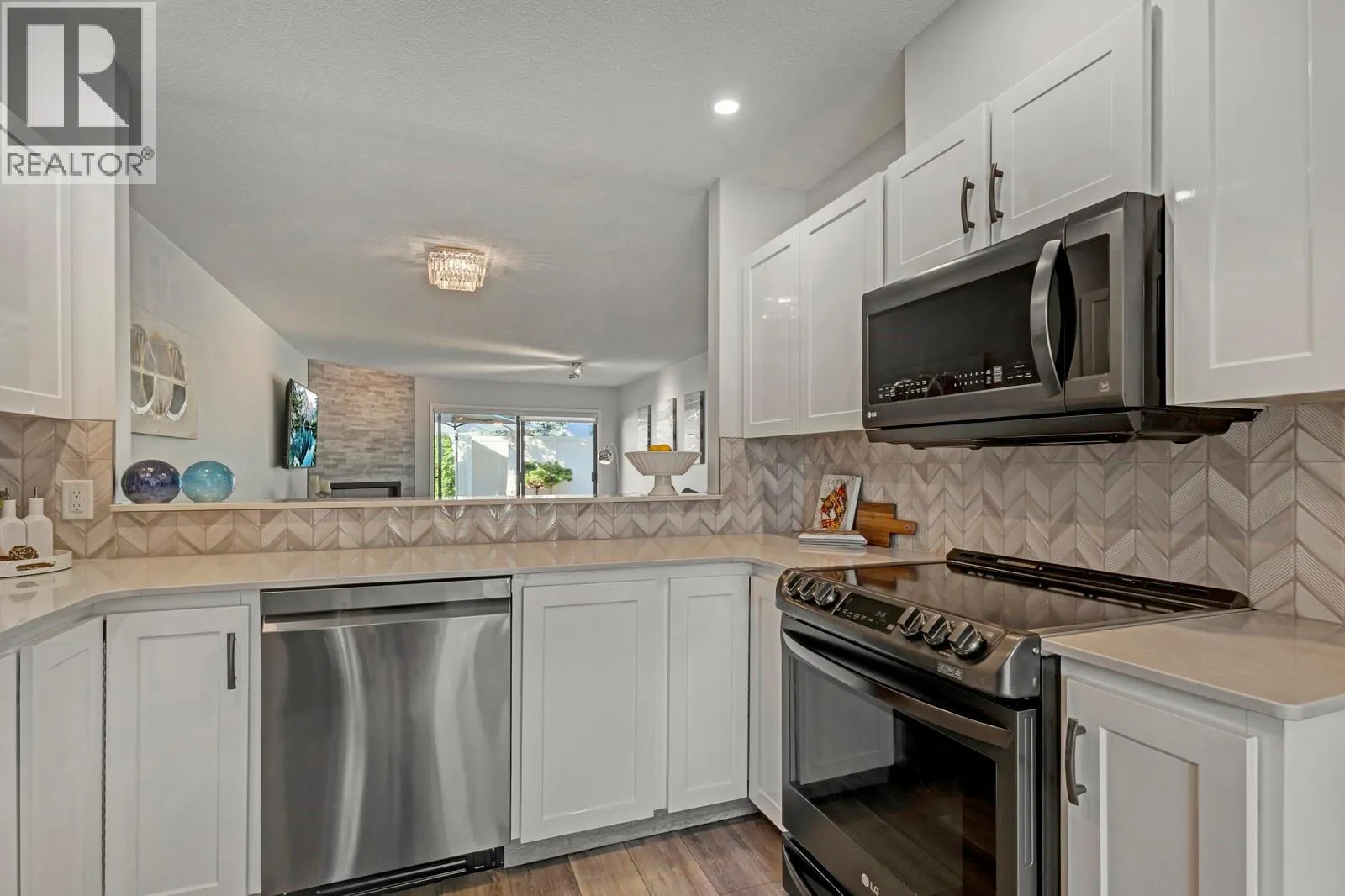 1765 Leckie Road Unit# 115