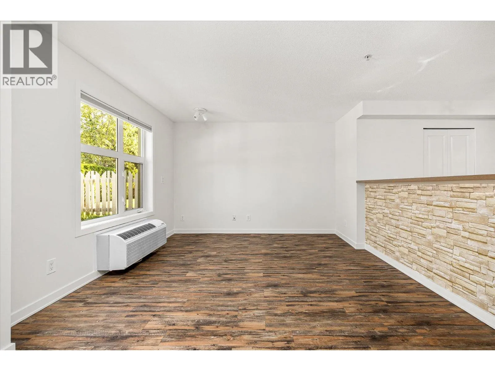539 Yates Road Unit# 116