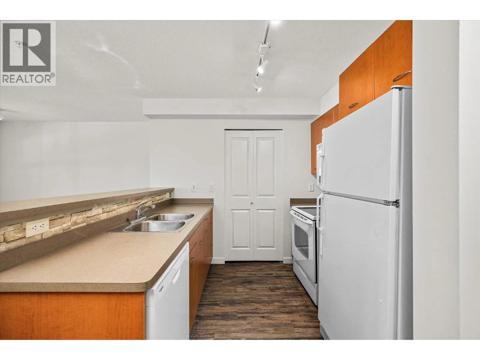 539 Yates Road Unit# 116