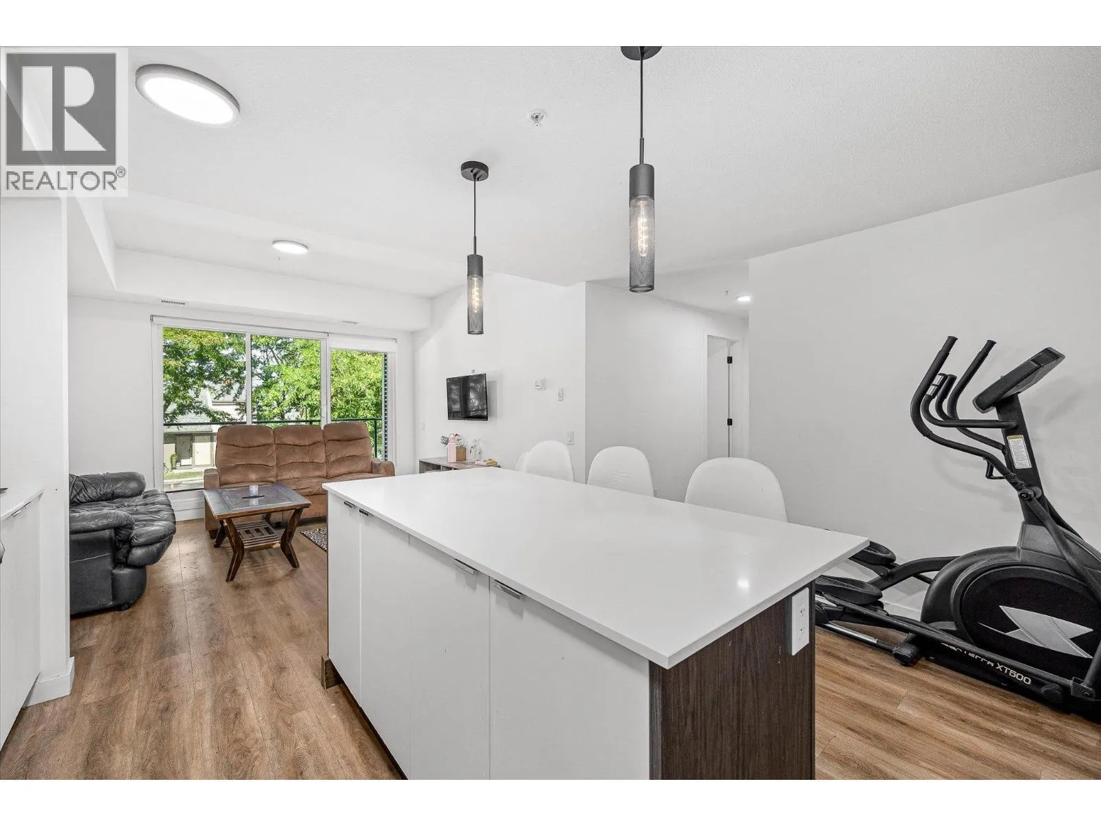 615 Rutland Road Unit# 202