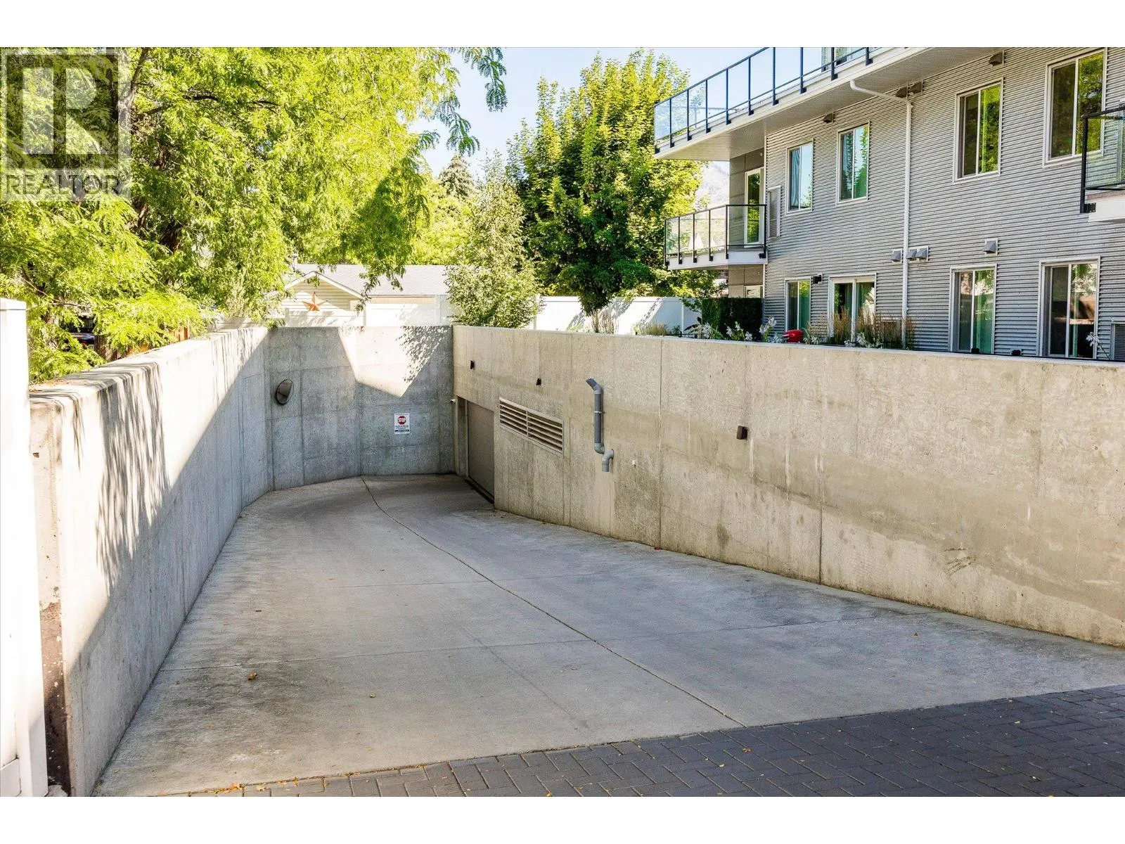 615 Rutland Road Unit# 202