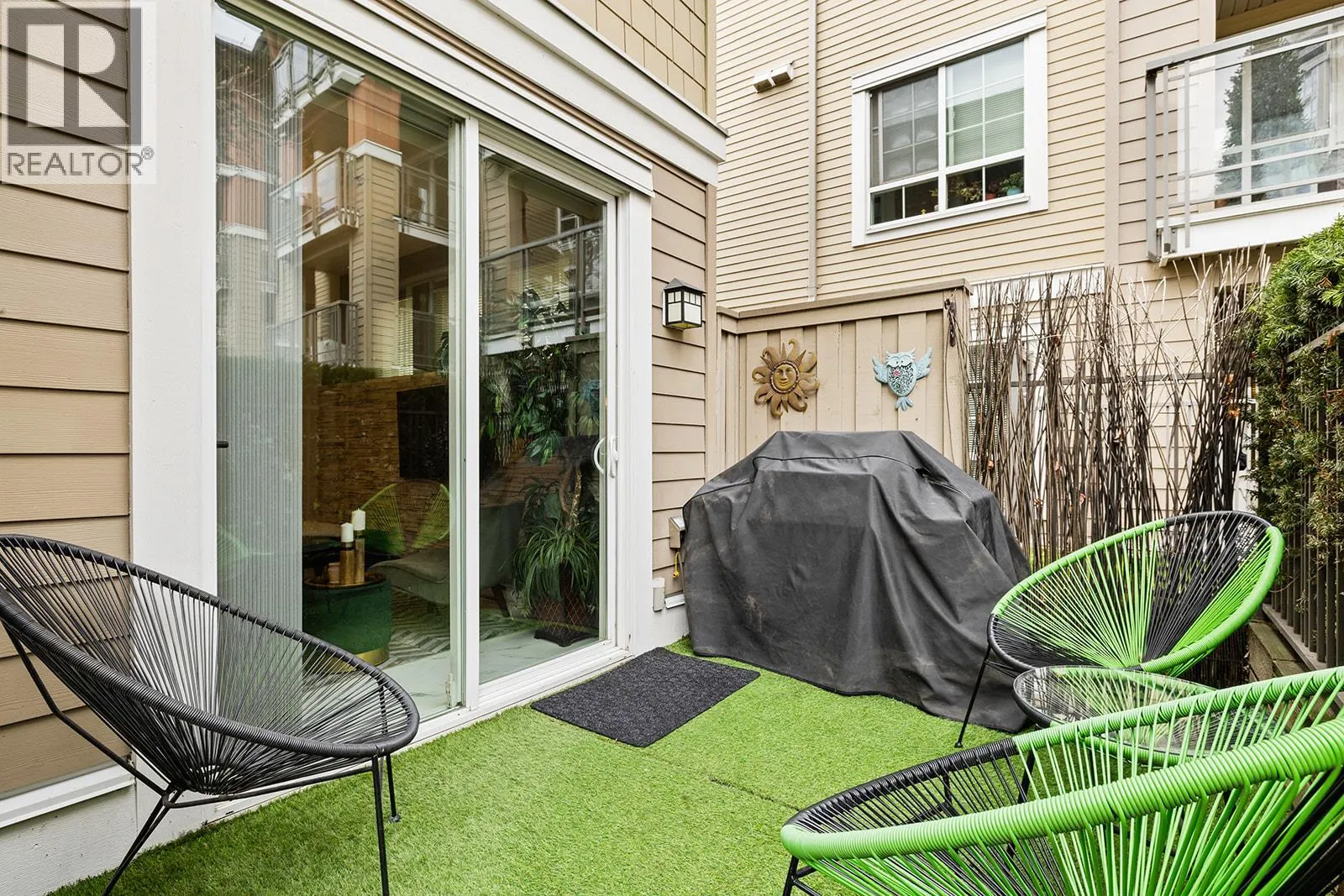 1123 Sunset Drive
