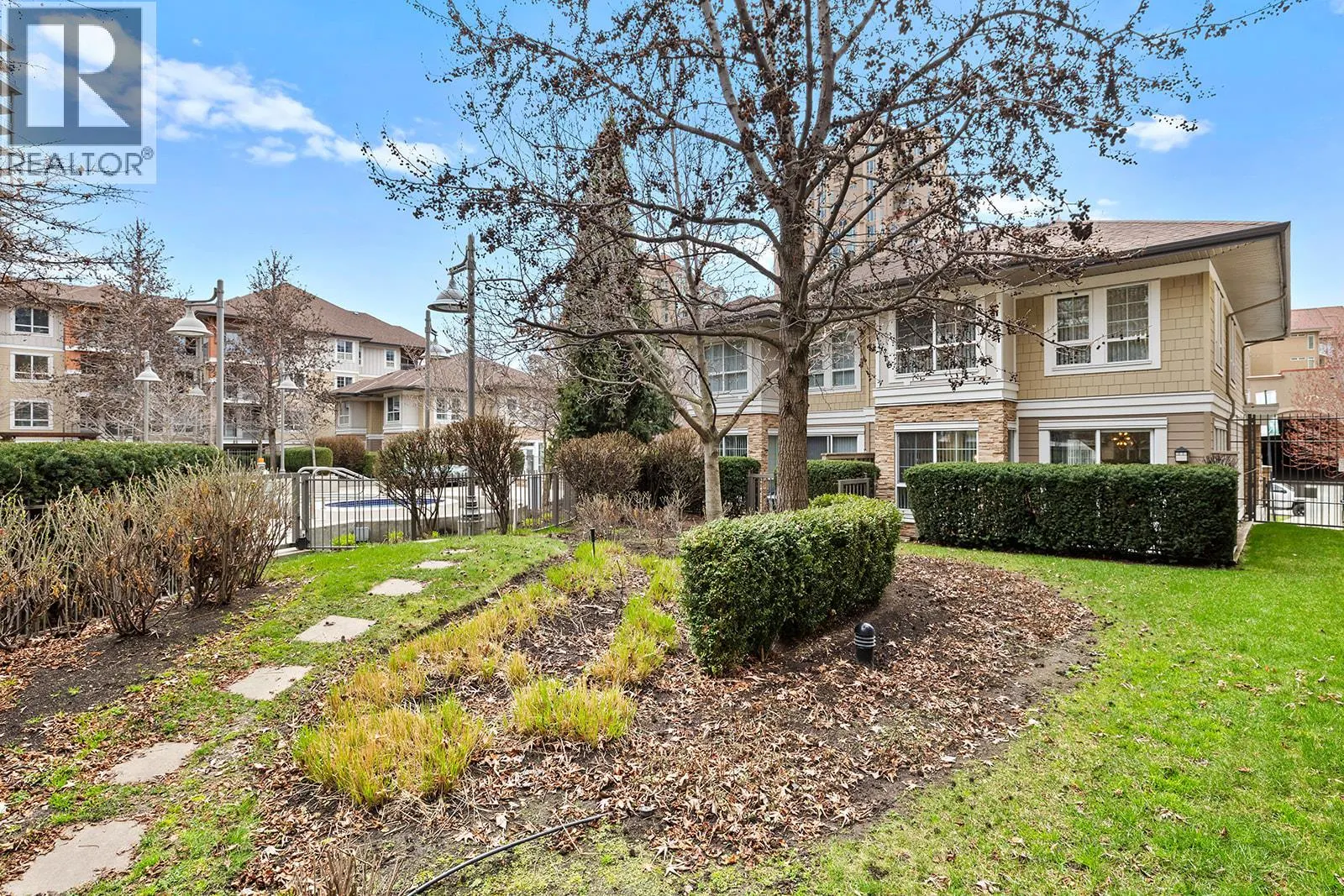 1123 Sunset Drive