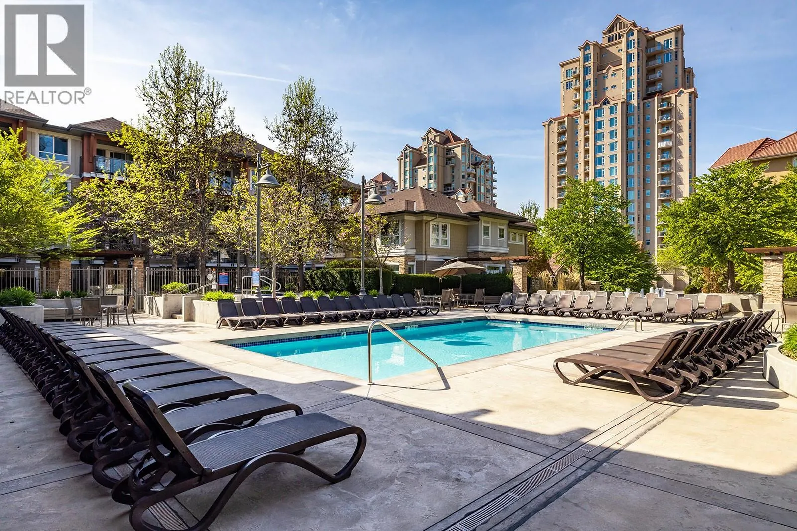 1123 Sunset Drive