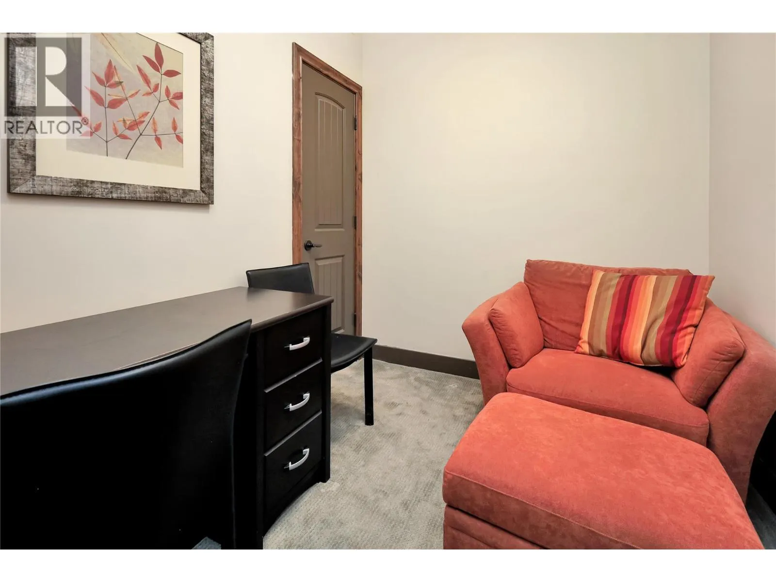 7495 COLUMBIA Avenue Unit# 1111