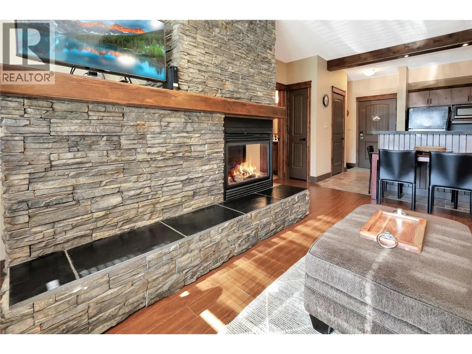 7495 COLUMBIA Avenue Unit# 1111