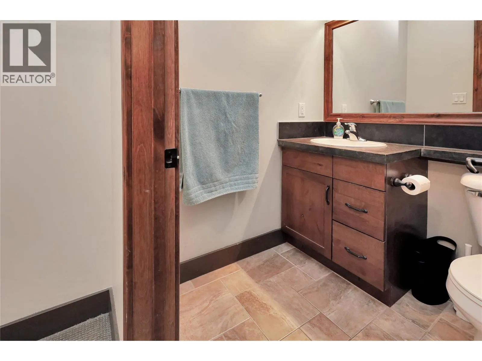7495 COLUMBIA Avenue Unit# 1111