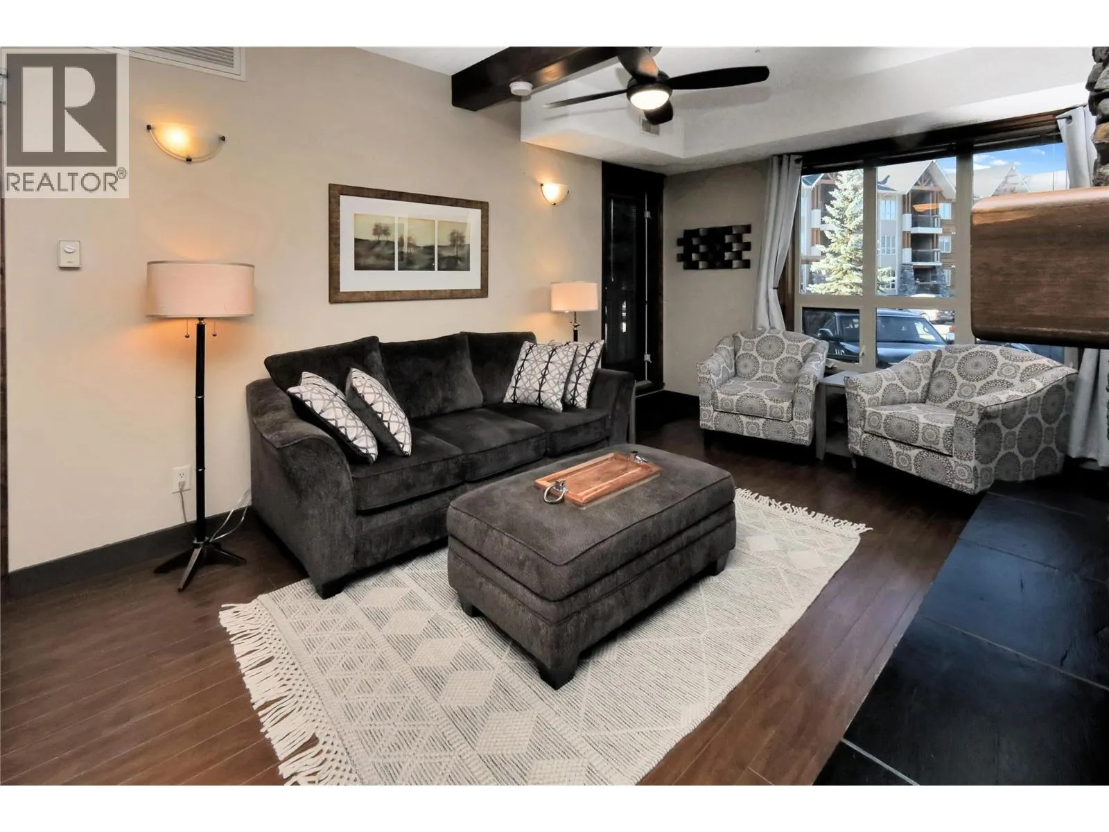 7495 COLUMBIA Avenue Unit# 1111
