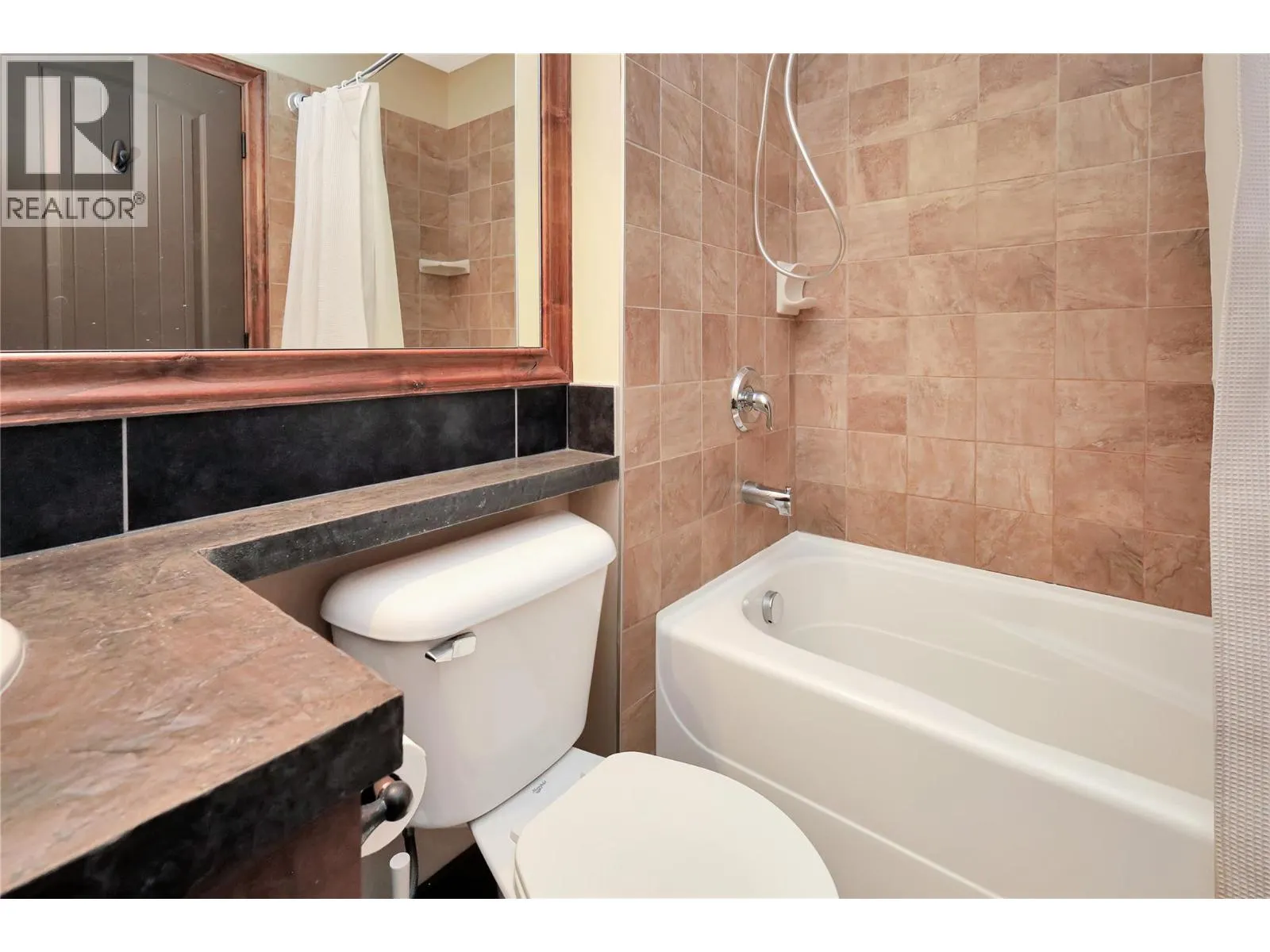 7495 COLUMBIA Avenue Unit# 1111