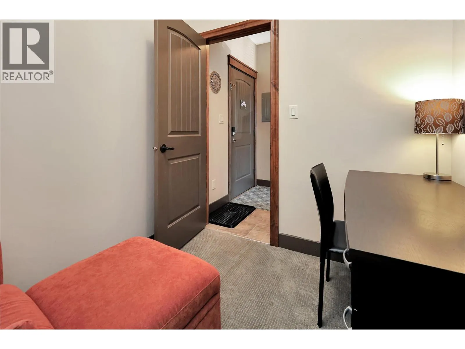 7495 COLUMBIA Avenue Unit# 1111