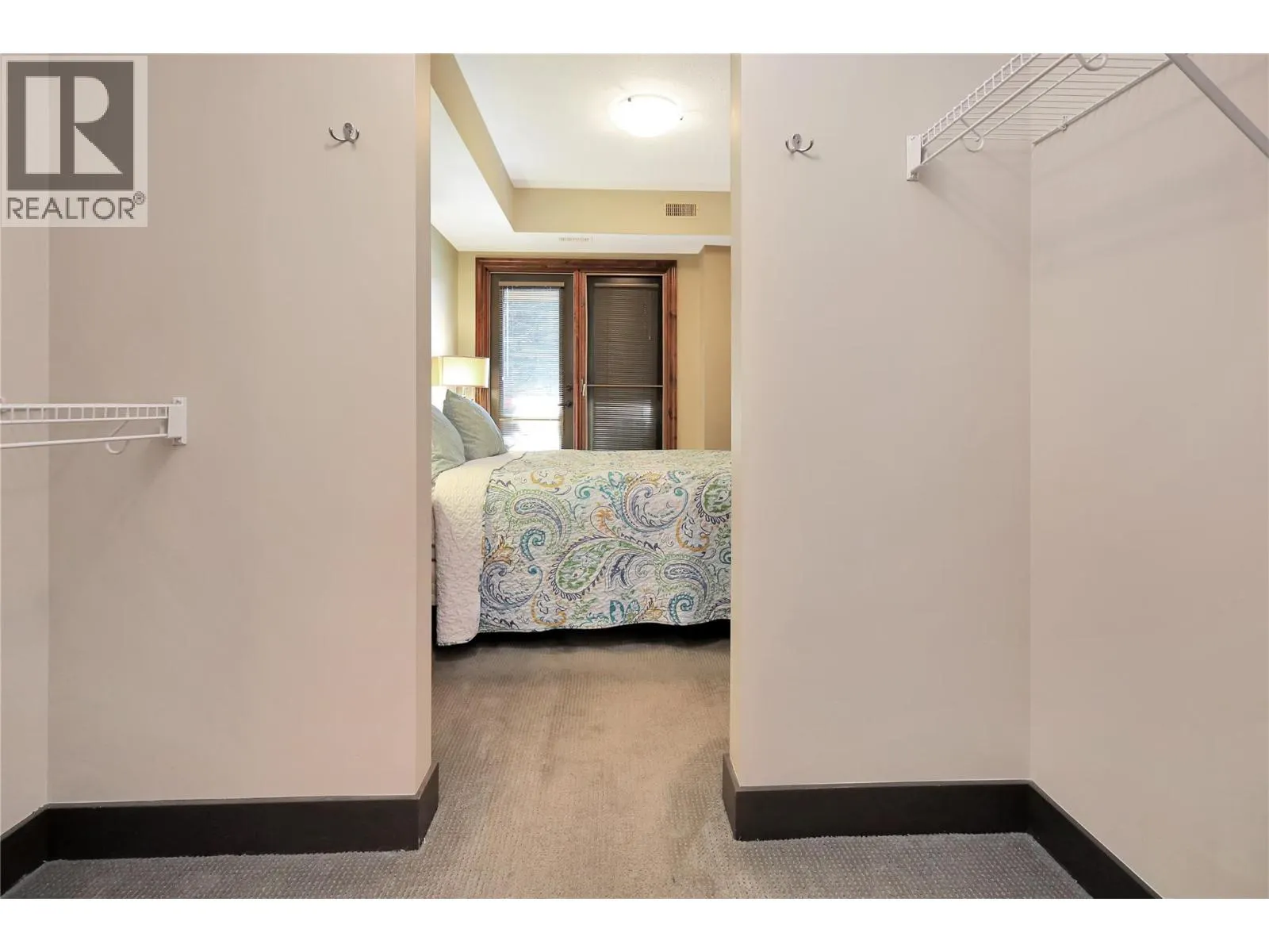 7495 COLUMBIA Avenue Unit# 1111