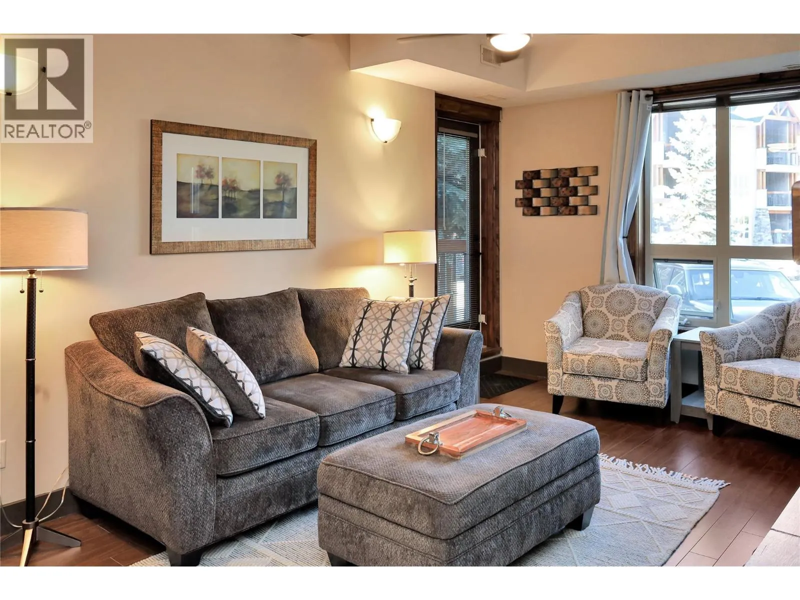 7495 COLUMBIA Avenue Unit# 1111