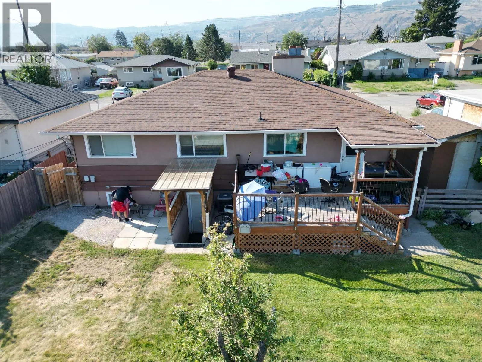 1044 LETHBRIDGE Avenue
