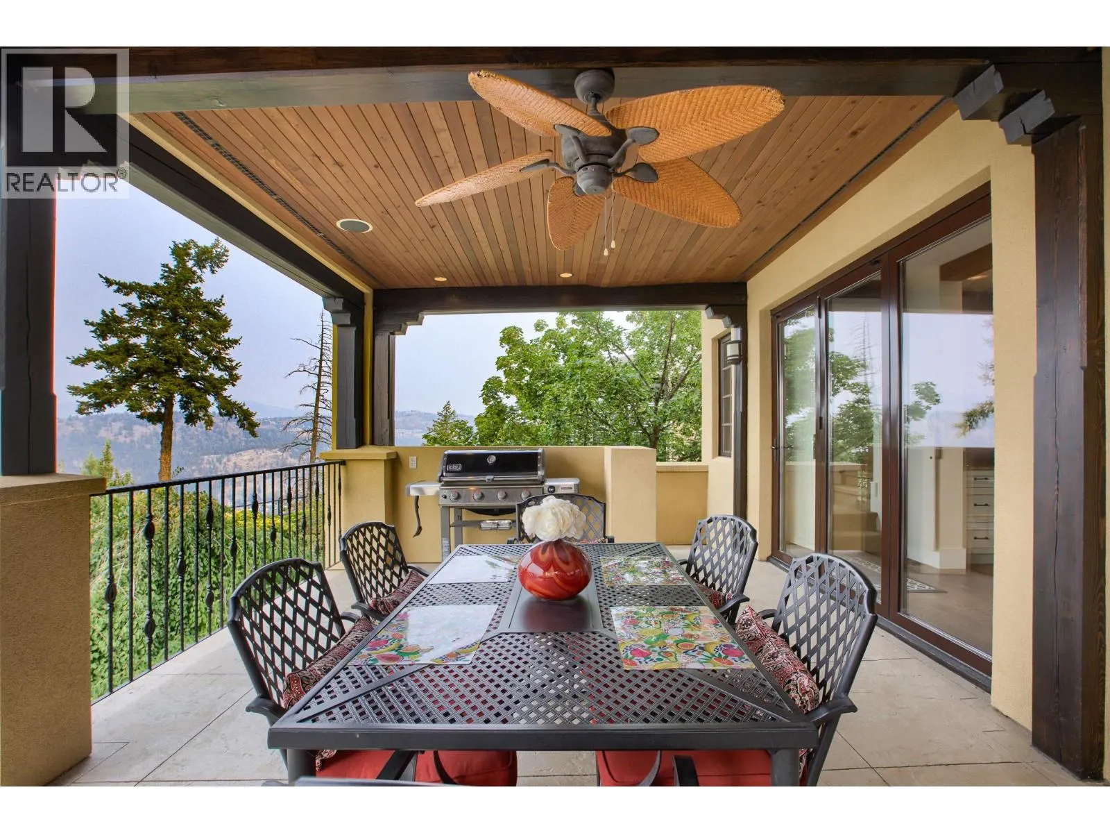 2457 Selkirk Drive