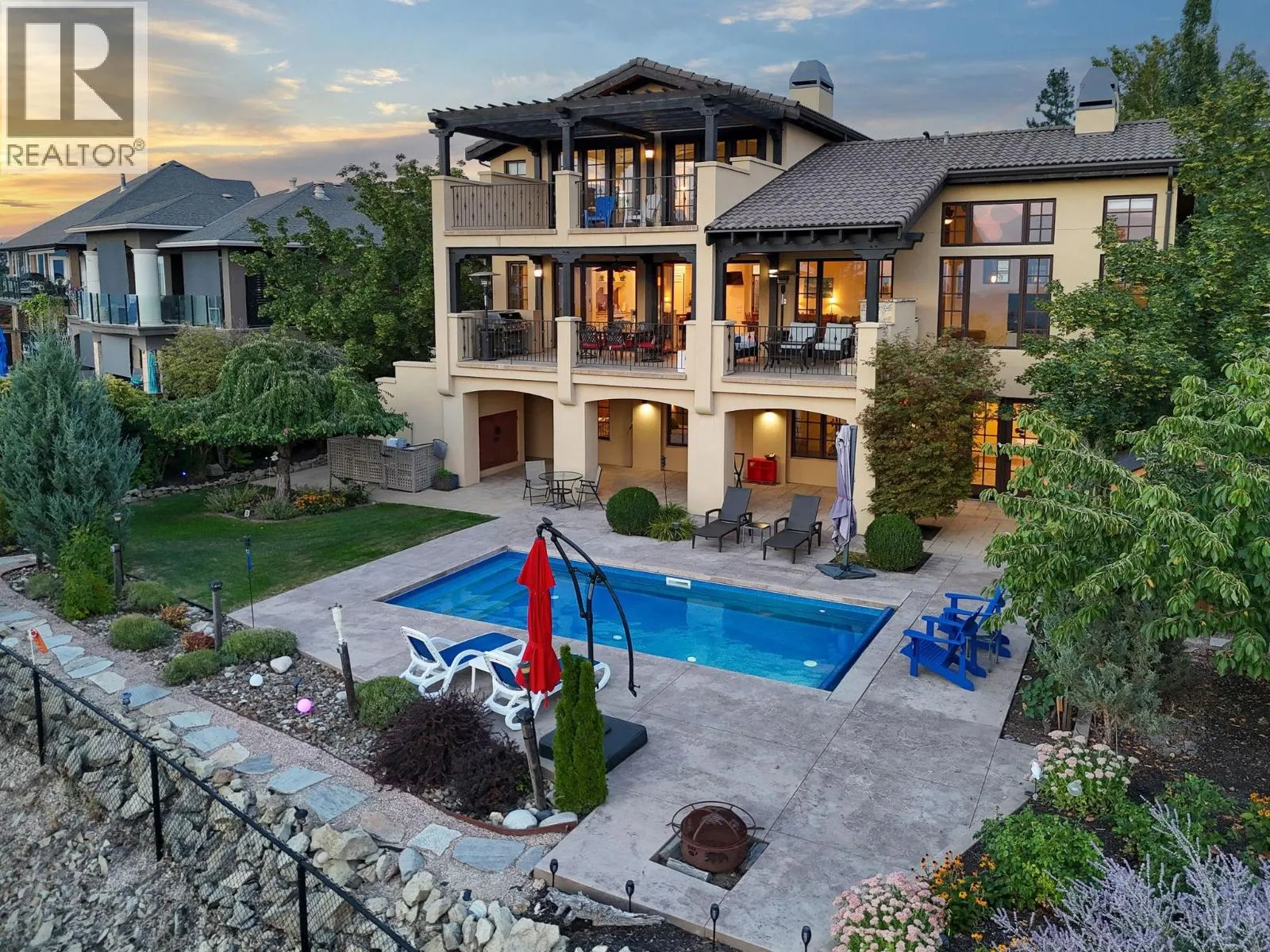 2457 Selkirk Drive