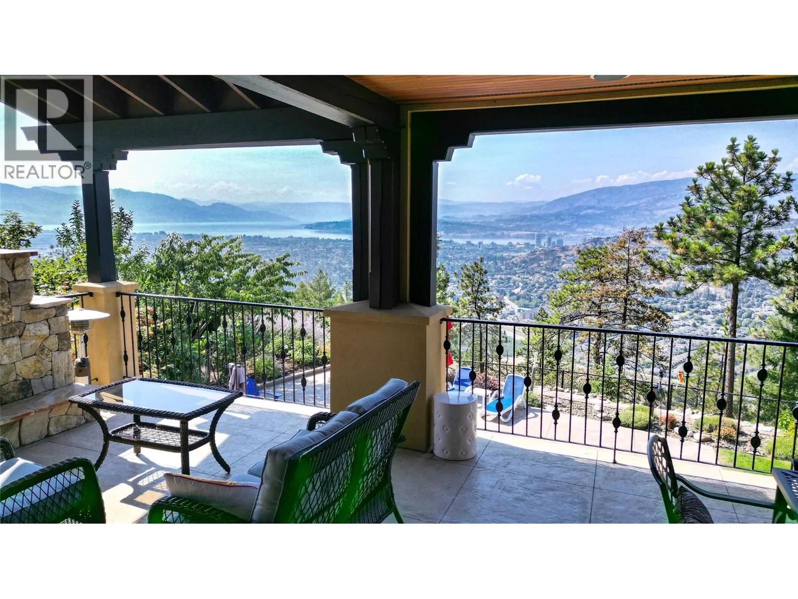 2457 Selkirk Drive