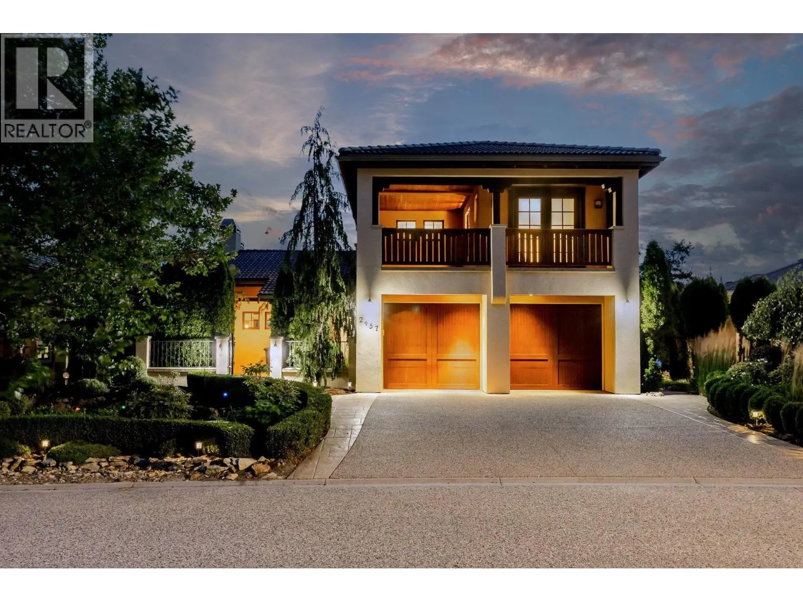 2457 Selkirk Drive