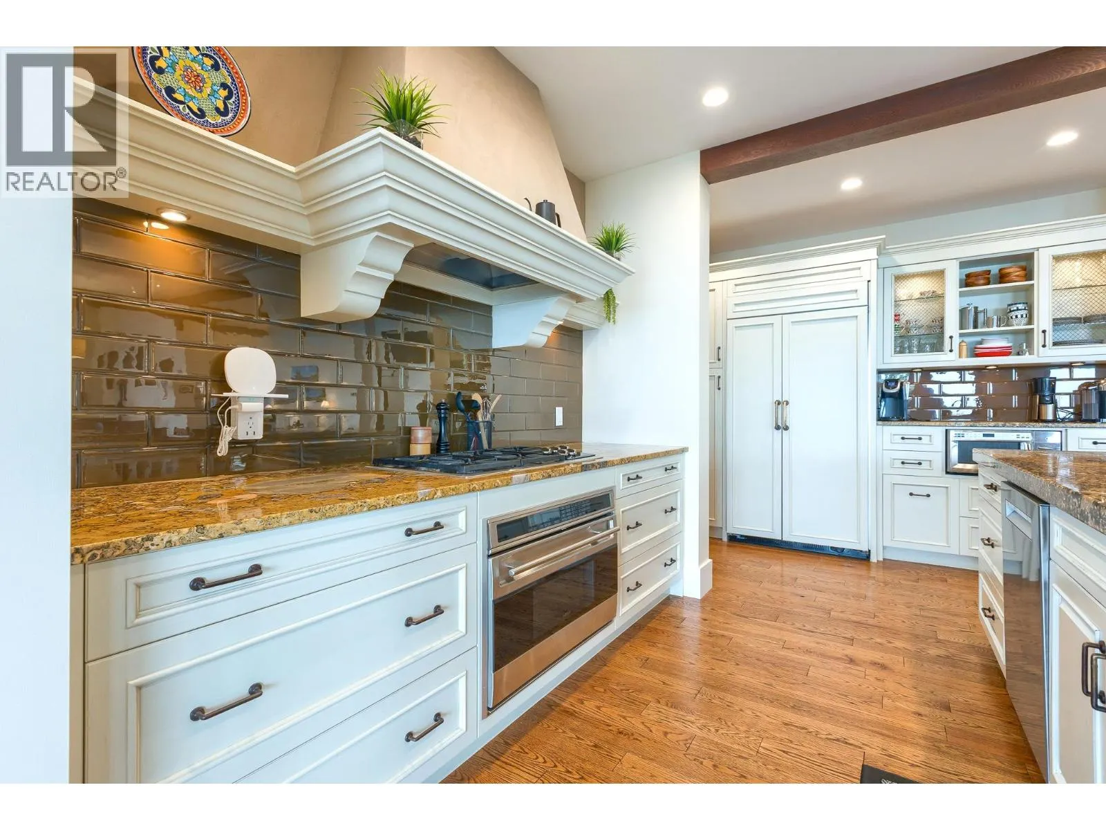 2457 Selkirk Drive