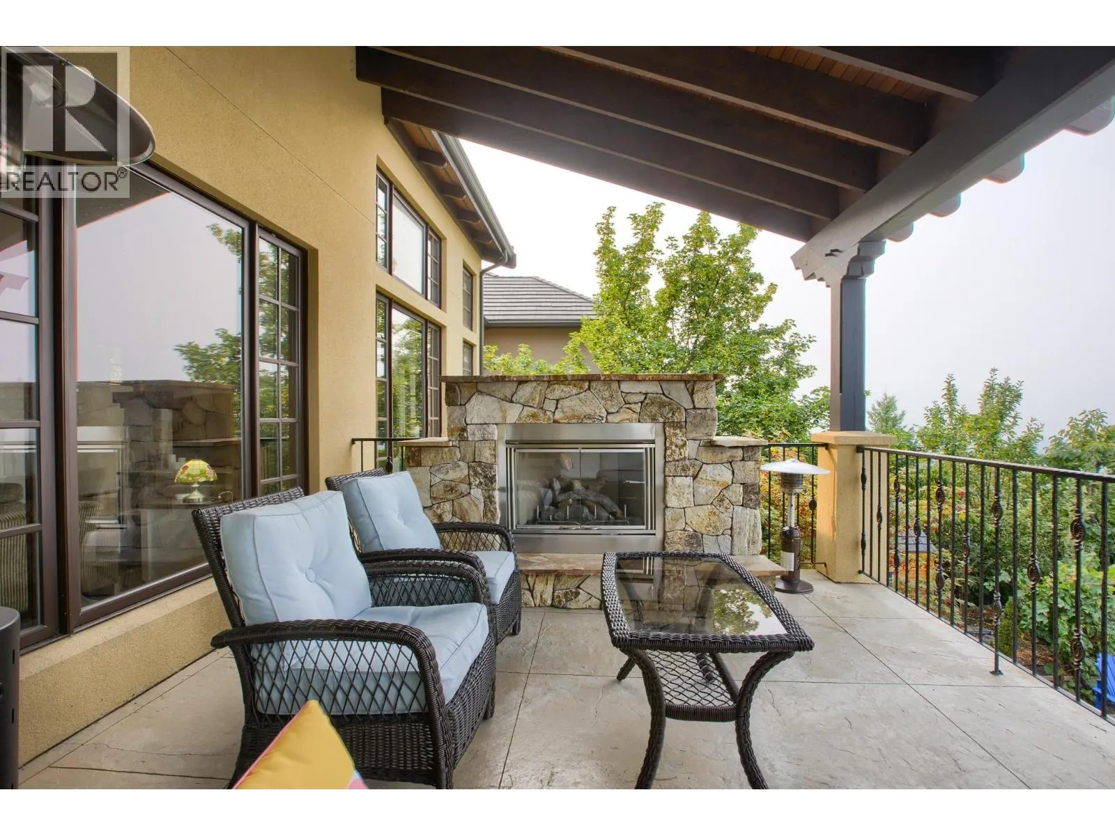 2457 Selkirk Drive