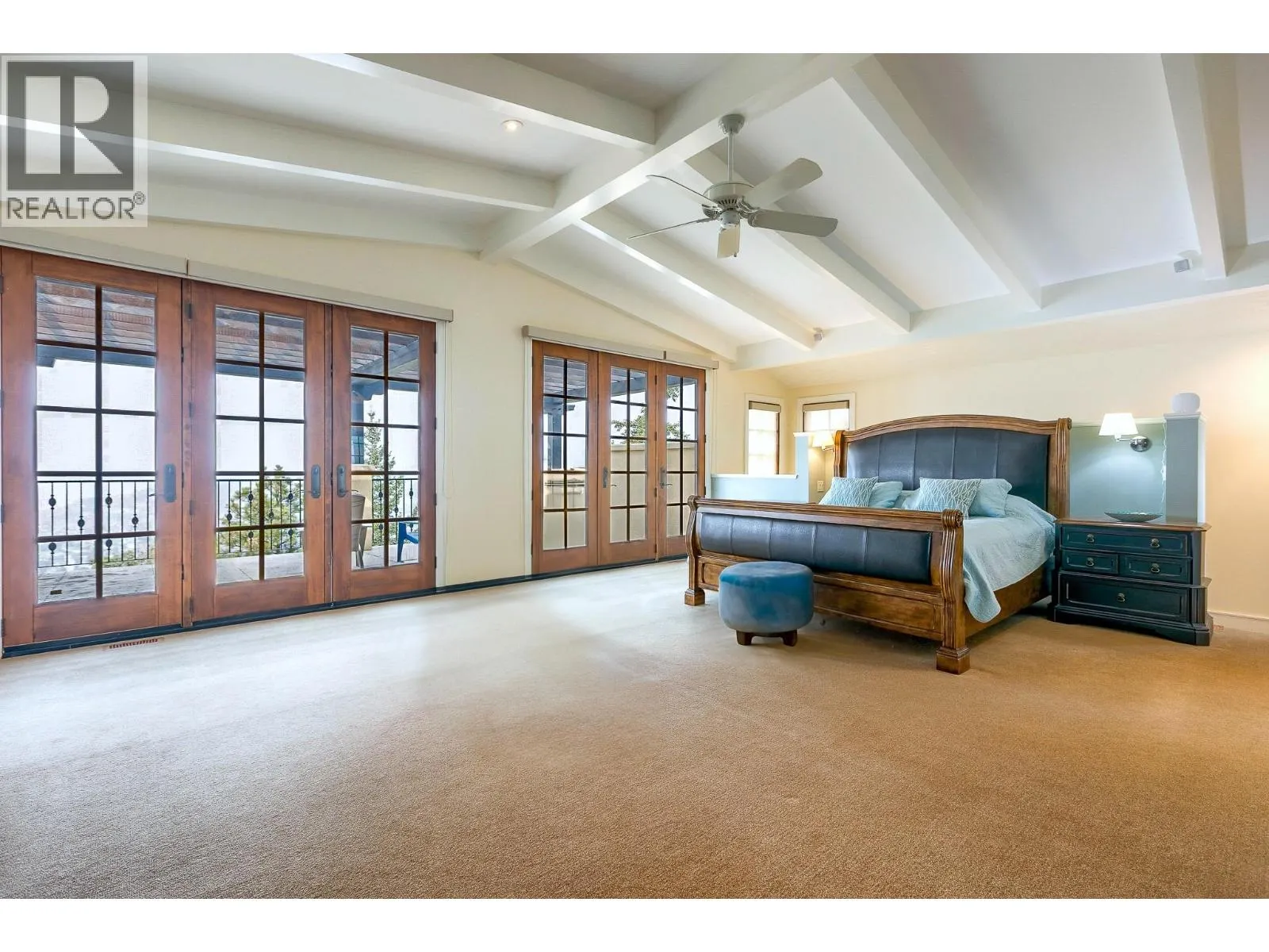 2457 Selkirk Drive