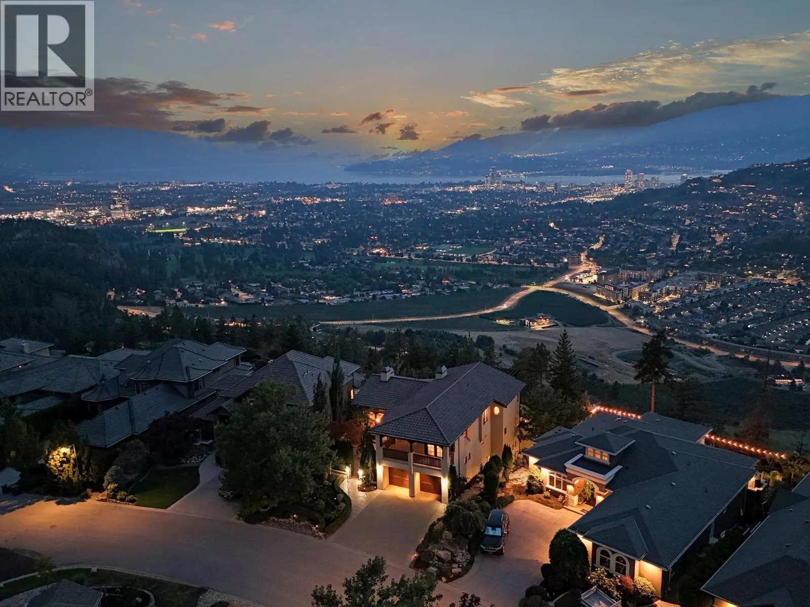 2457 Selkirk Drive