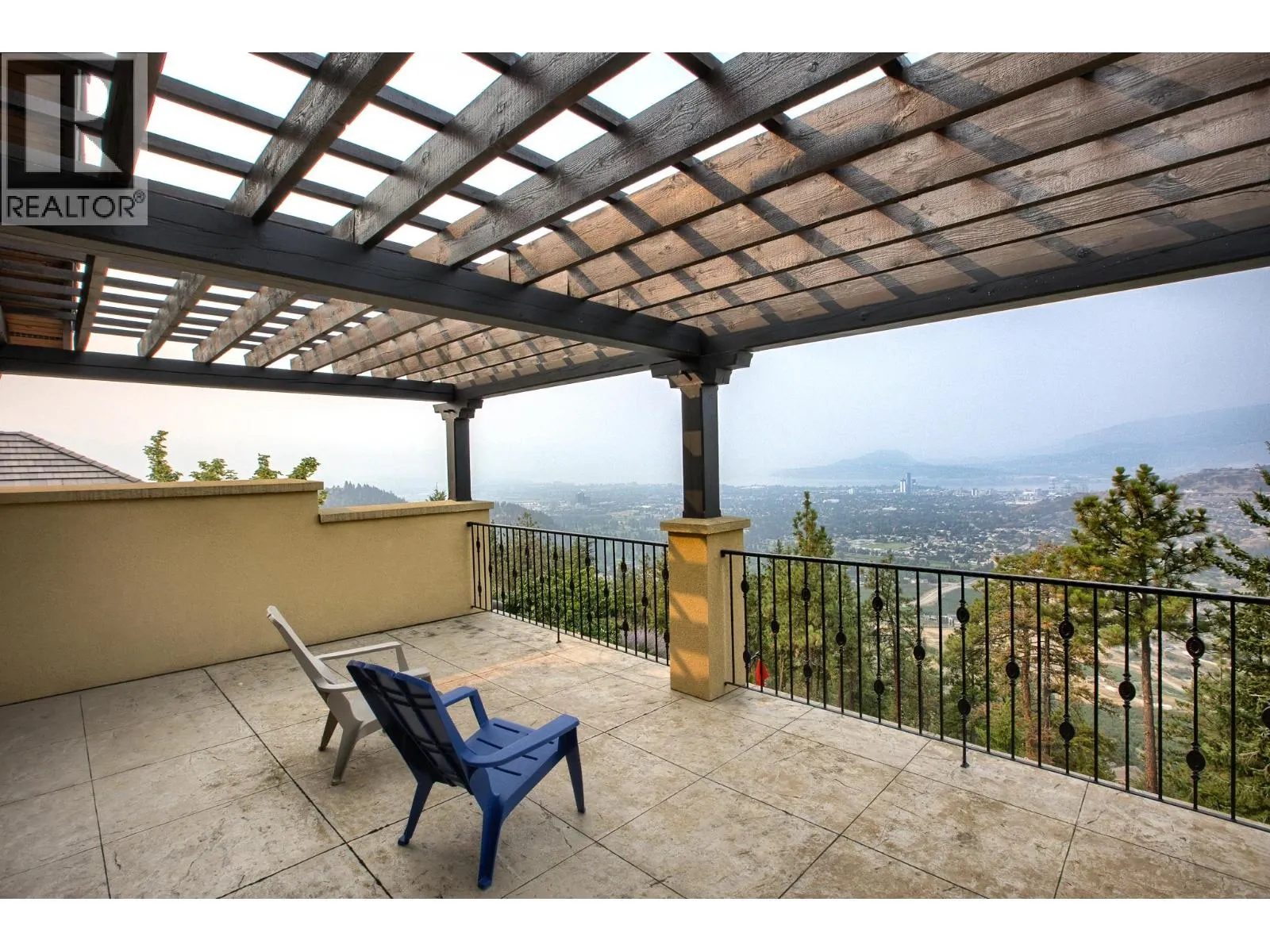 2457 Selkirk Drive