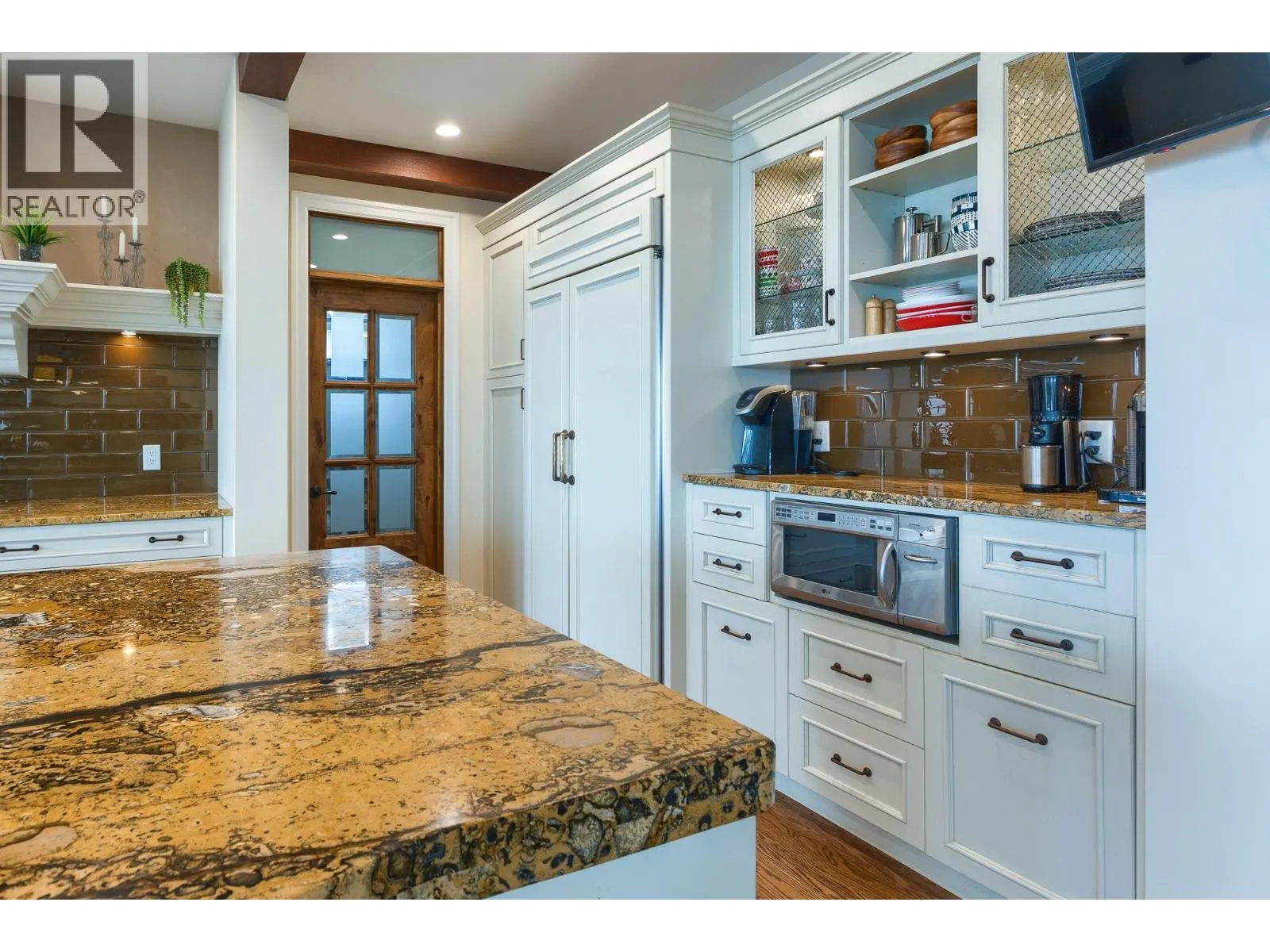 2457 Selkirk Drive