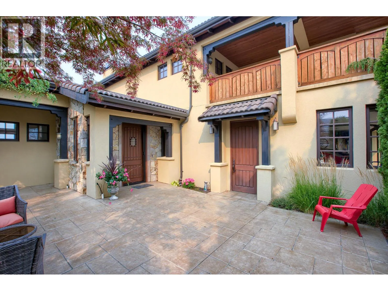 2457 Selkirk Drive