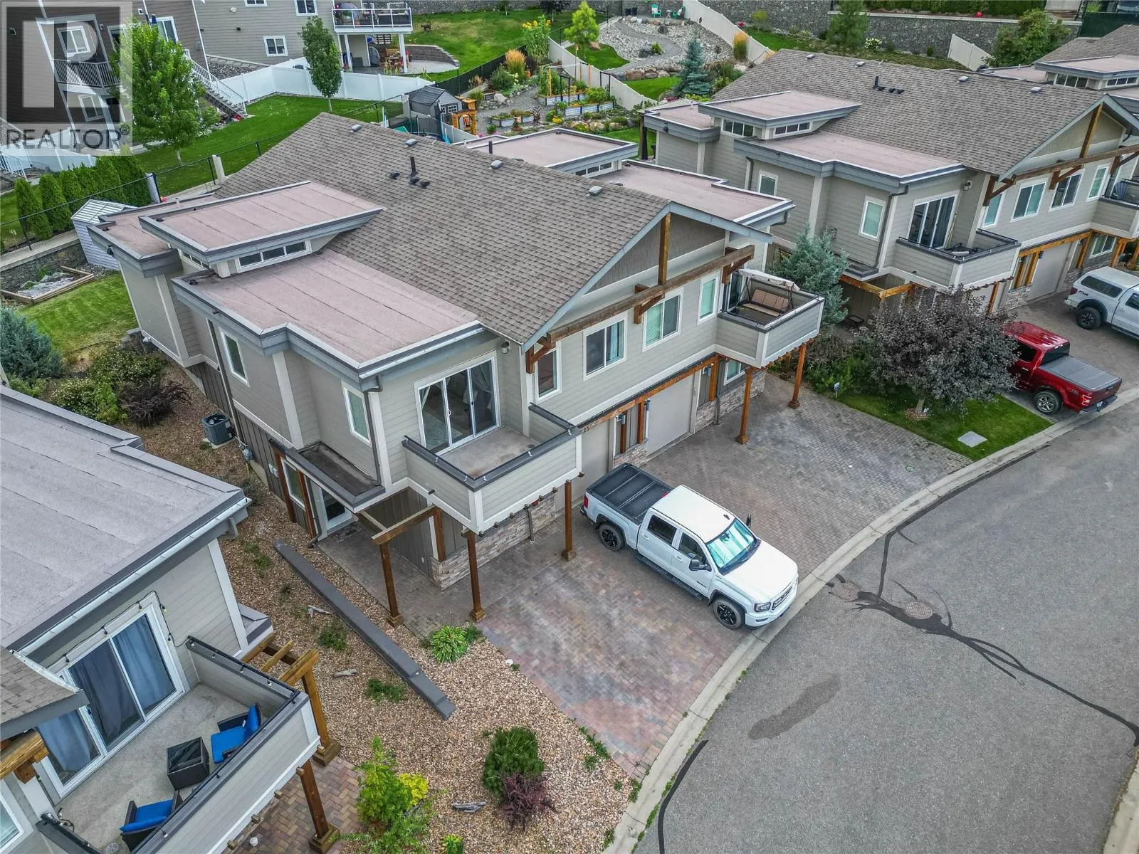 2200 Linfield Drive Unit# 21