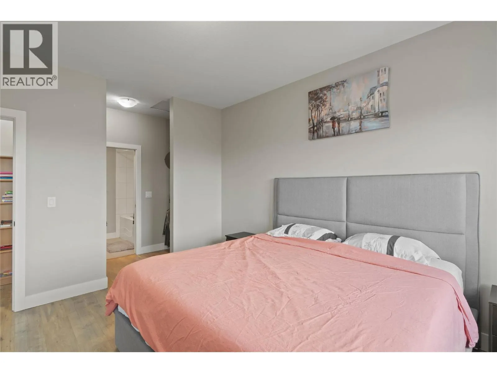 2200 Linfield Drive Unit# 21