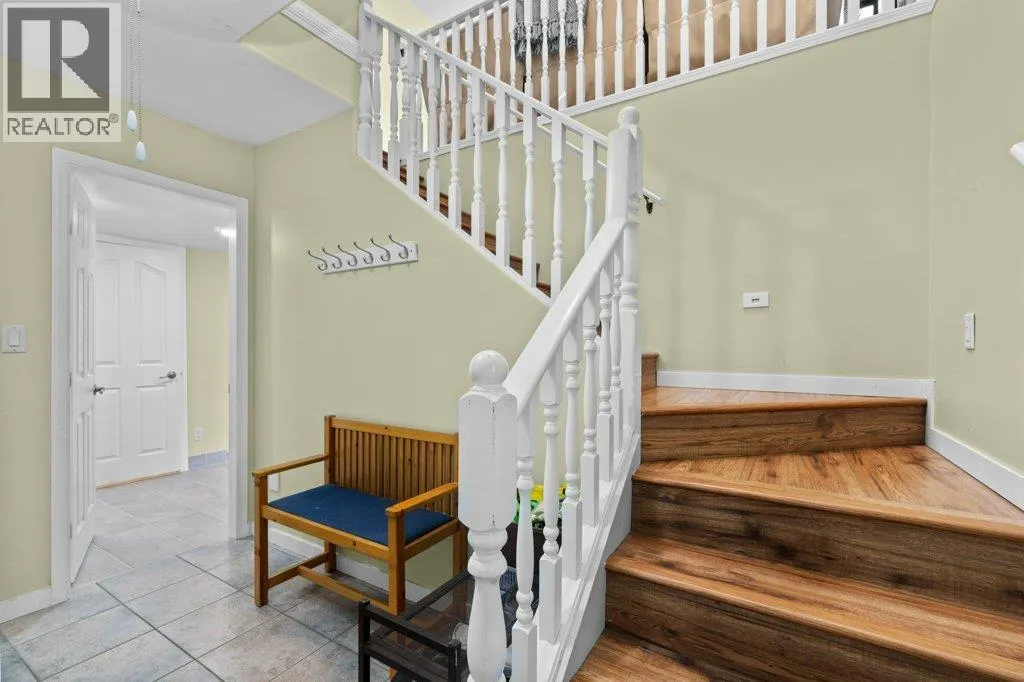320 17 Street SE