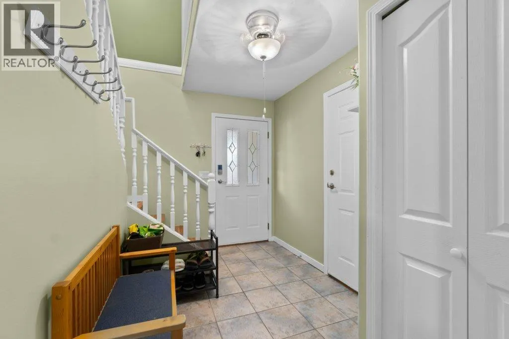 320 17 Street SE