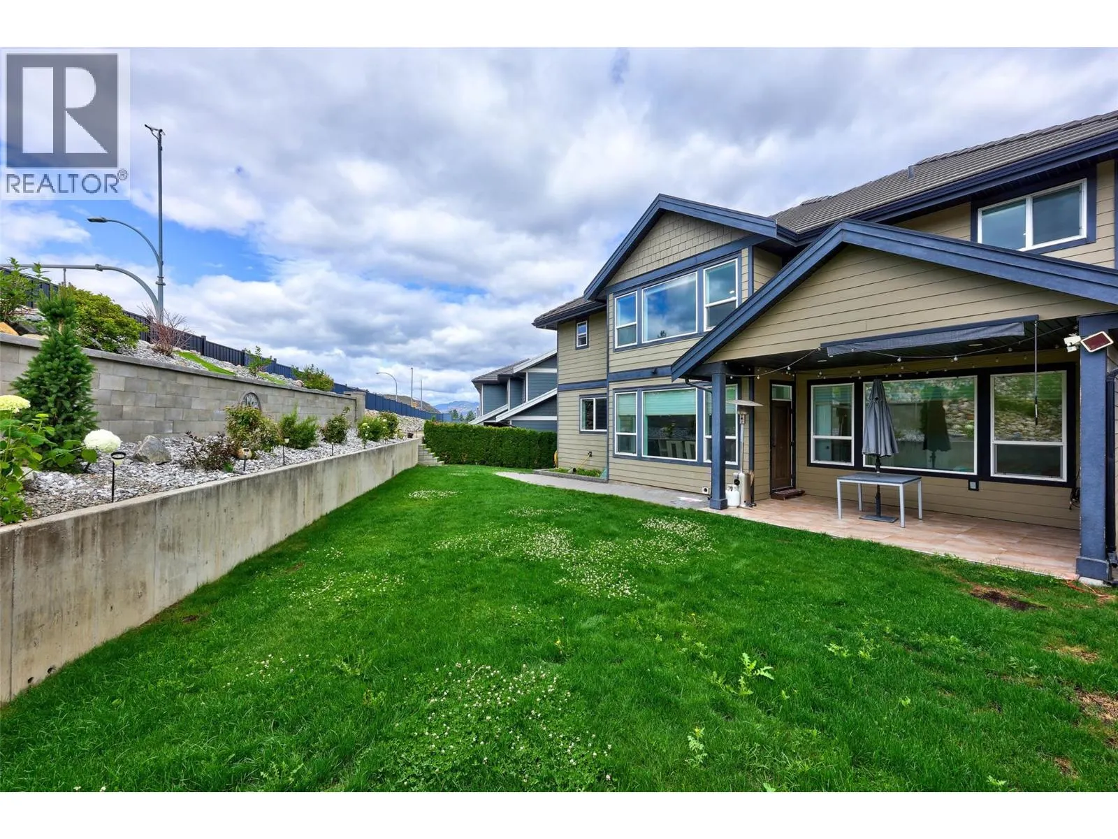 825 Fernie Court