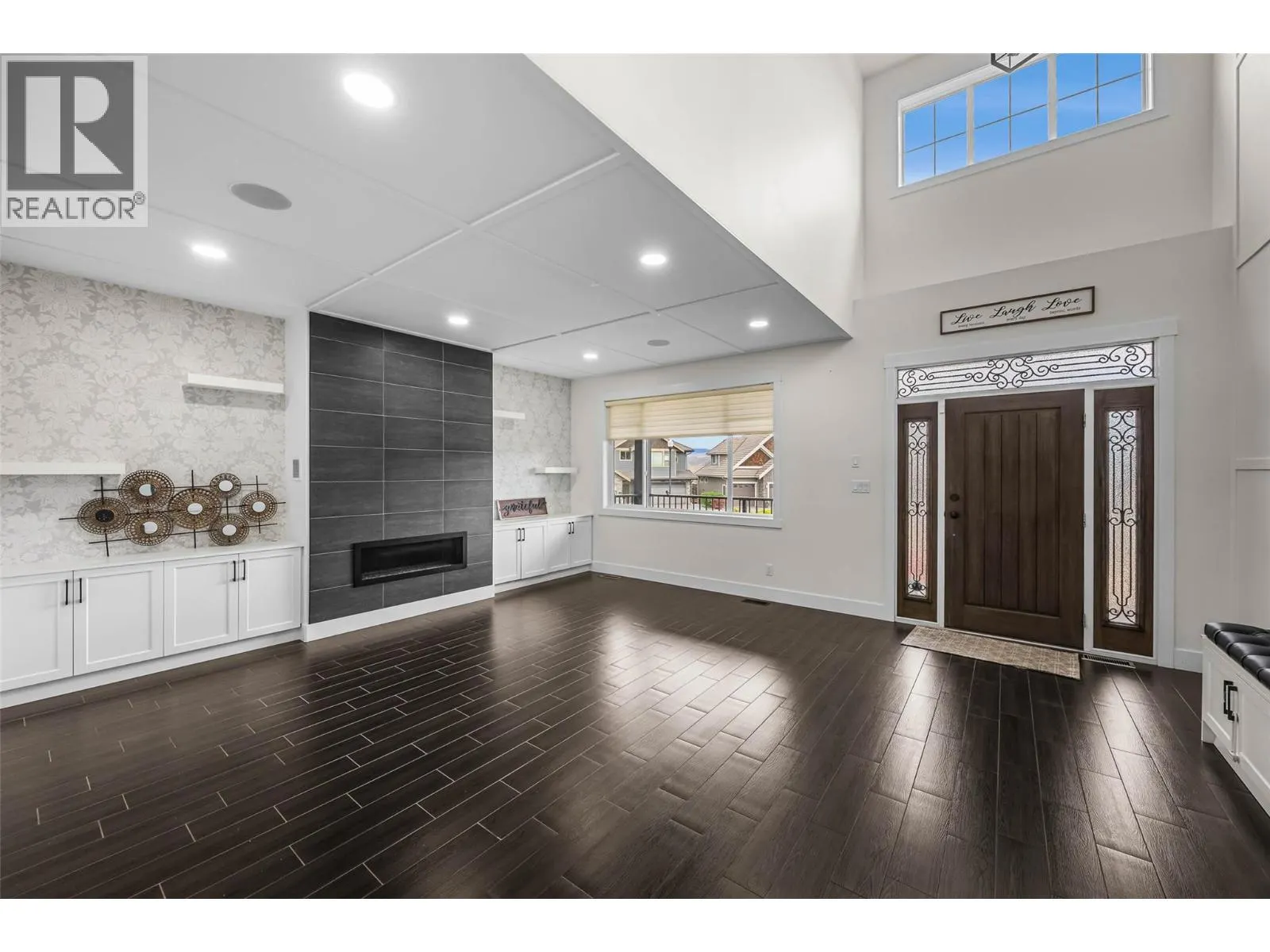 825 Fernie Court
