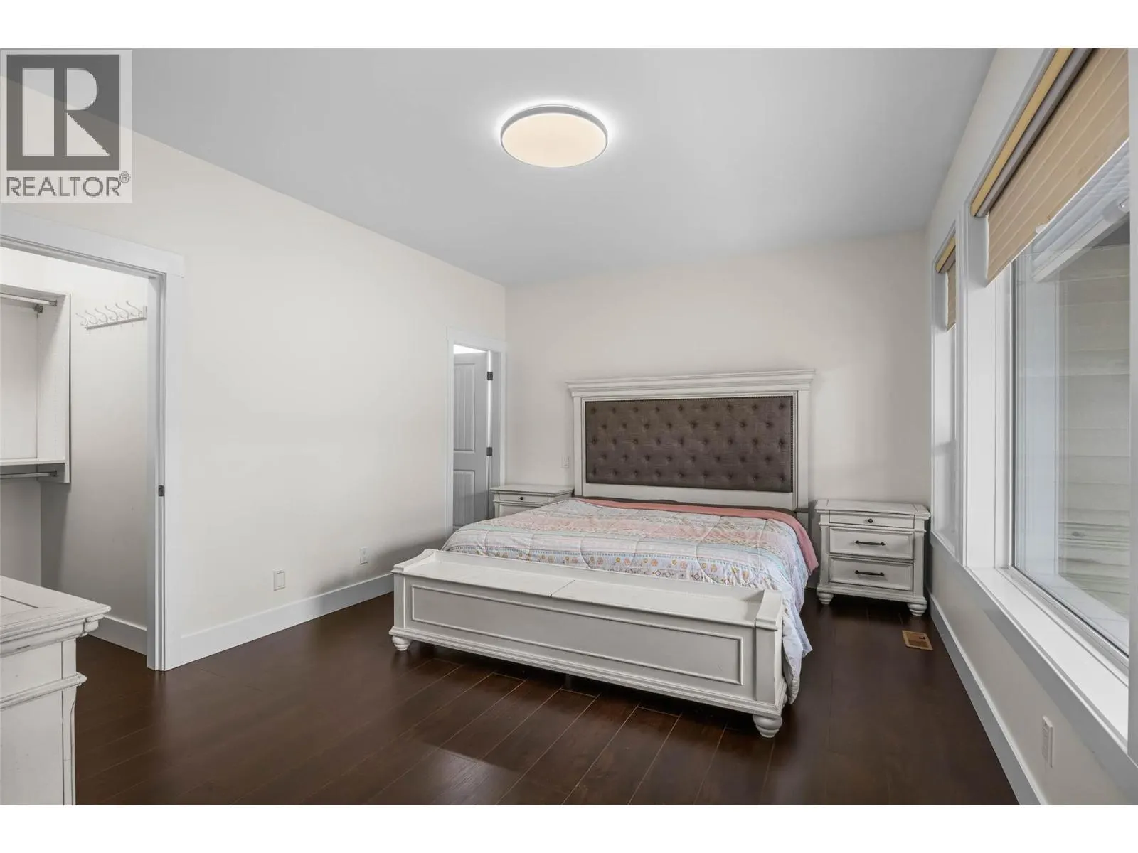 825 Fernie Court