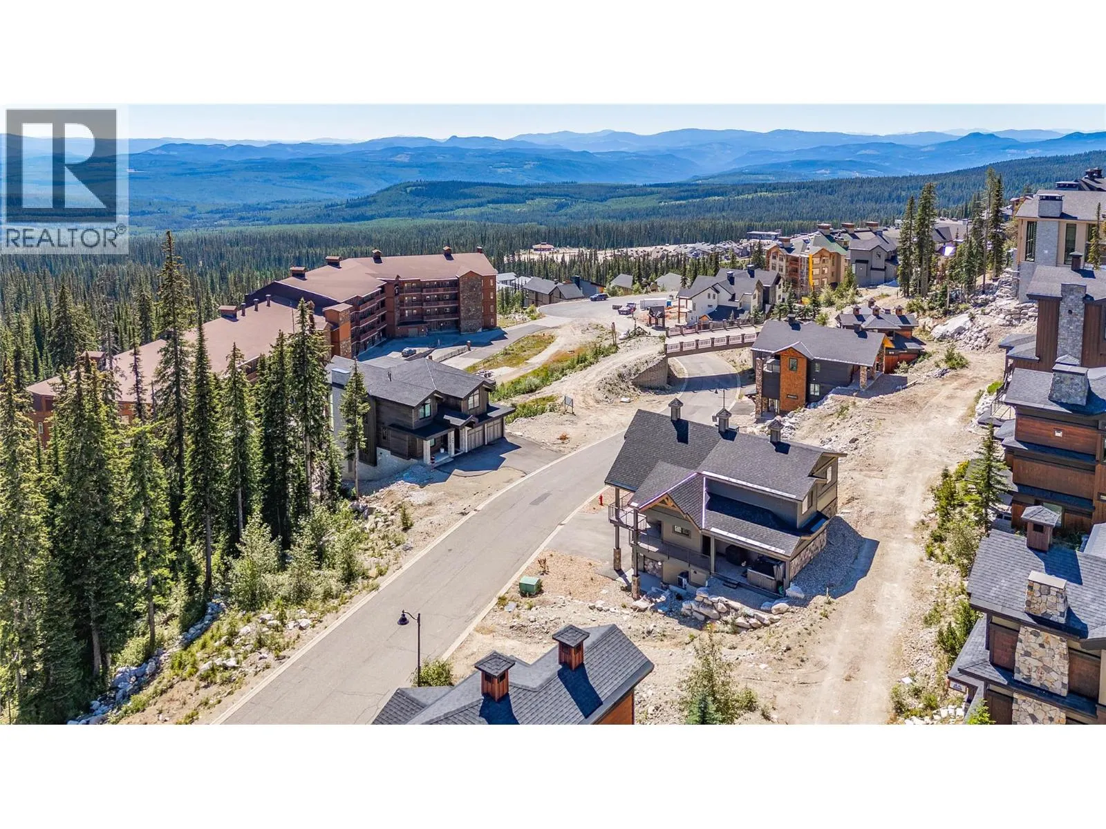 345 Feathertop Way