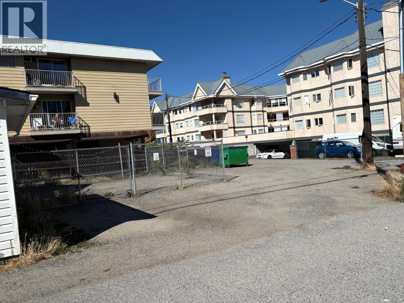173 Wade Avenue W