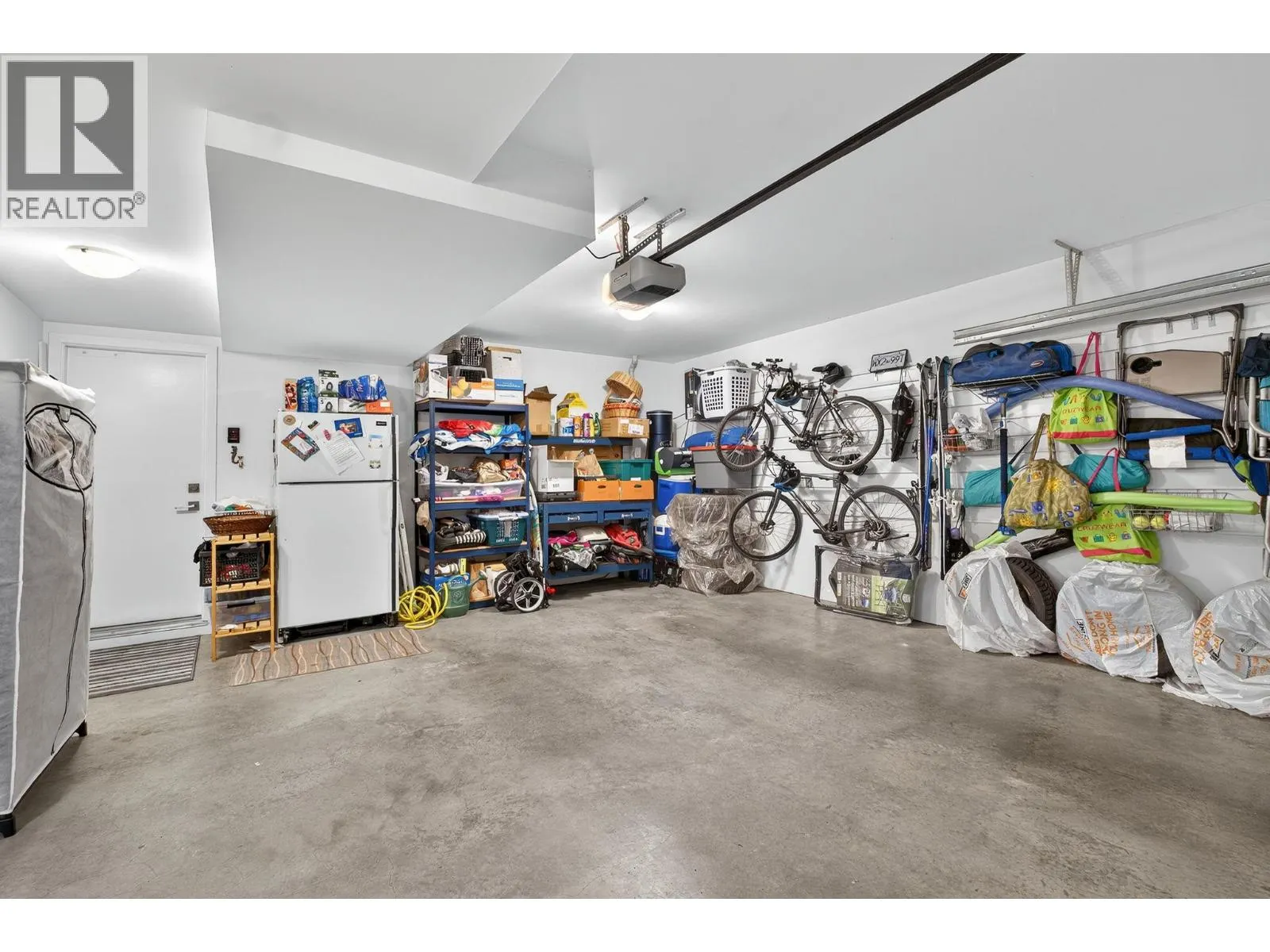 1515 Highland Drive Unit# 33