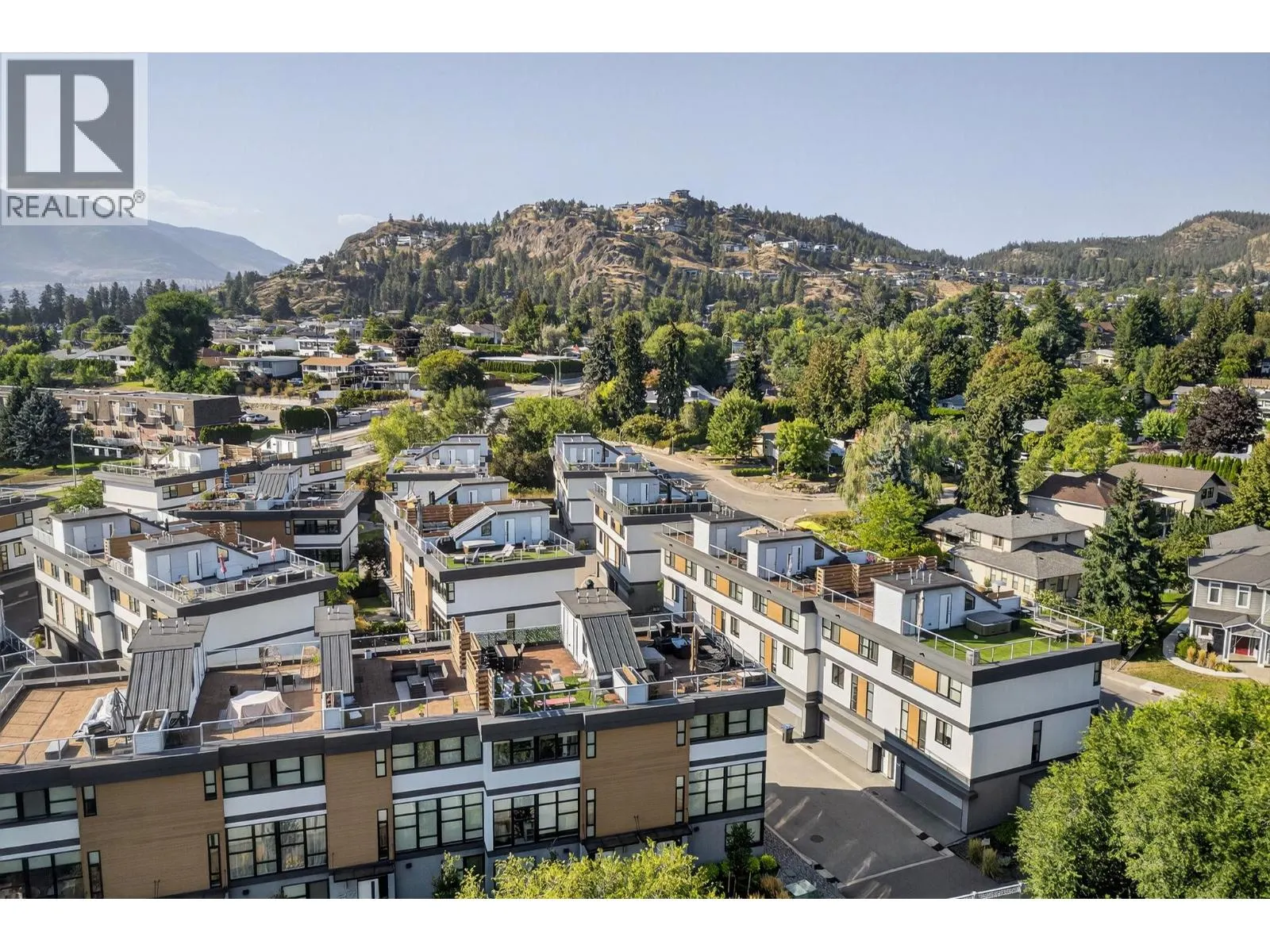 1515 Highland Drive Unit# 33