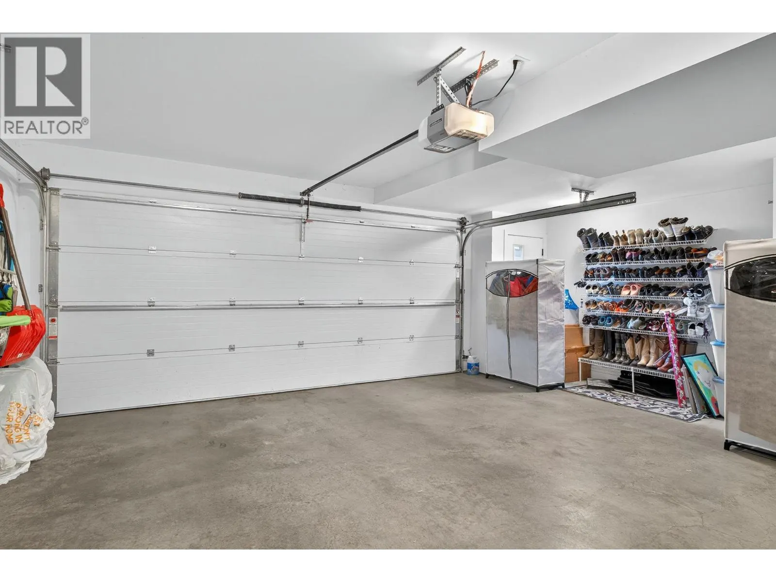 1515 Highland Drive Unit# 33